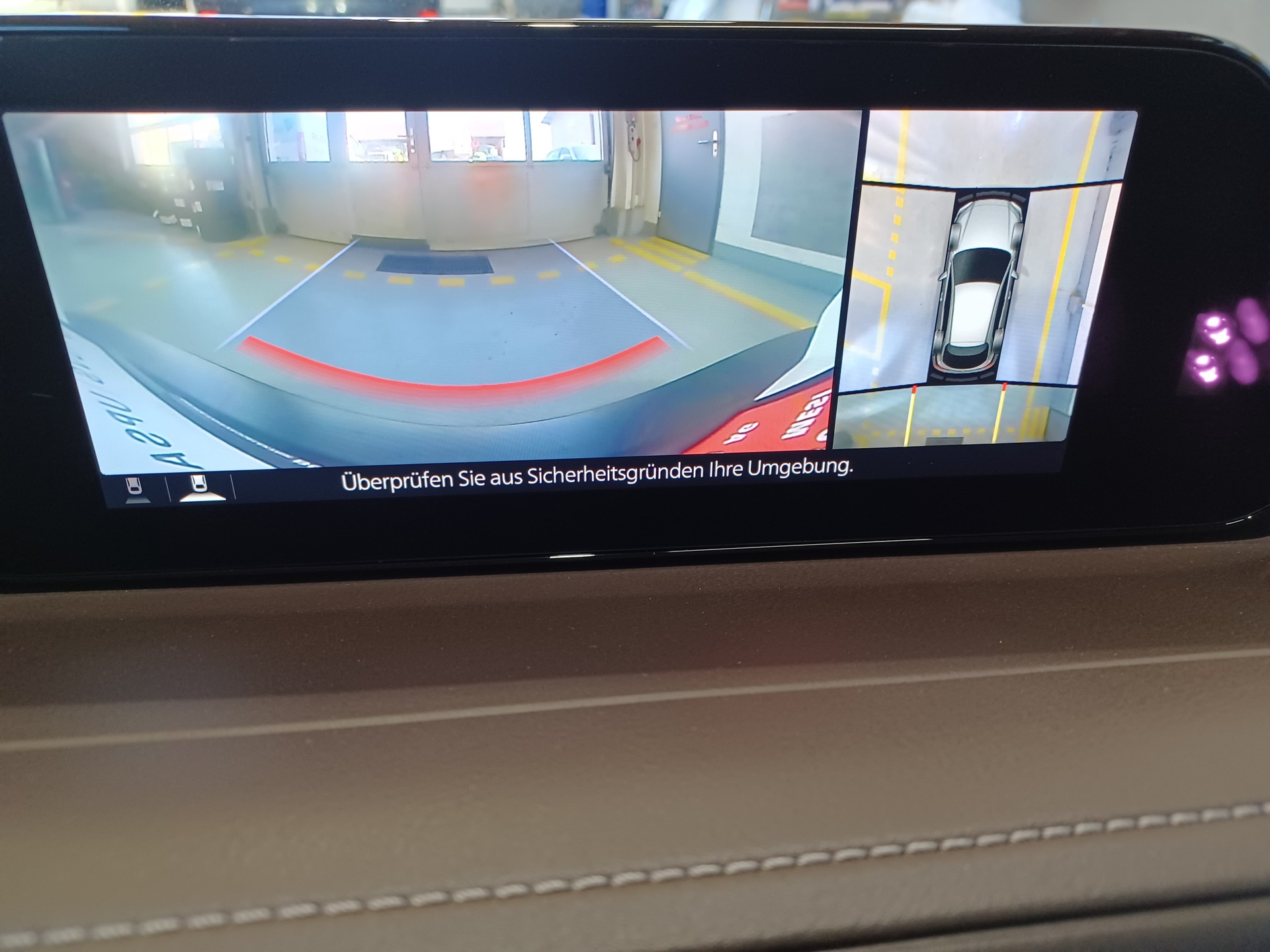 MAZDA CX-30 SKYACTIV-X 186 M Hybrid AWD Revolution Automat-image-9