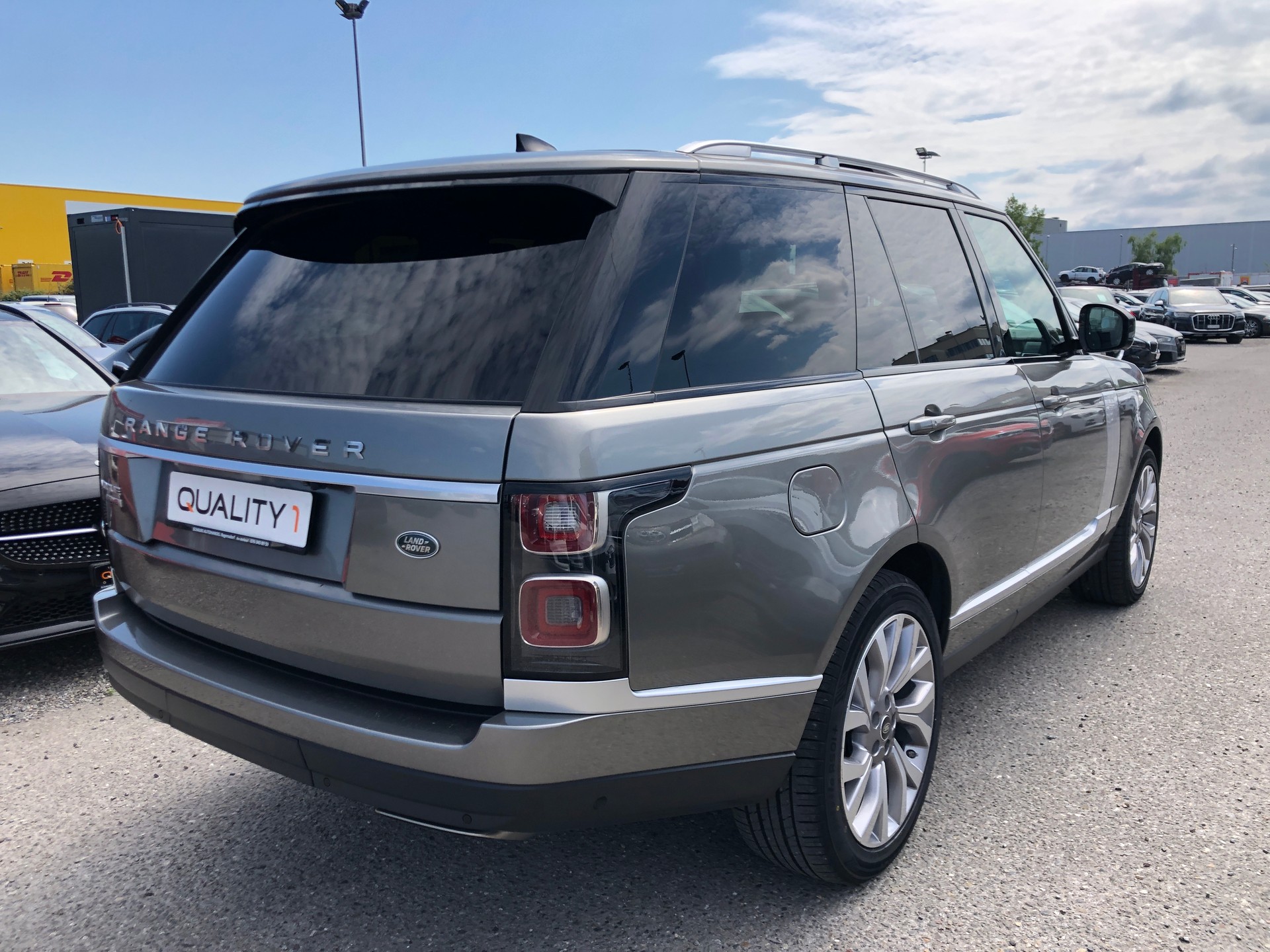 LAND ROVER Range Rover 4.4 SDV8 Vogue Automatic-showroom-element-3