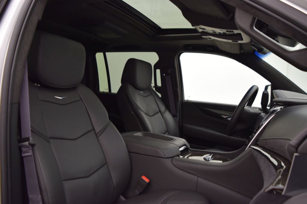 CADILLAC Escalade 6.2 ESV Platinum-image-12