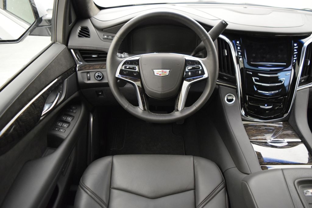CADILLAC Escalade 6.2 ESV Platinum-image-10
