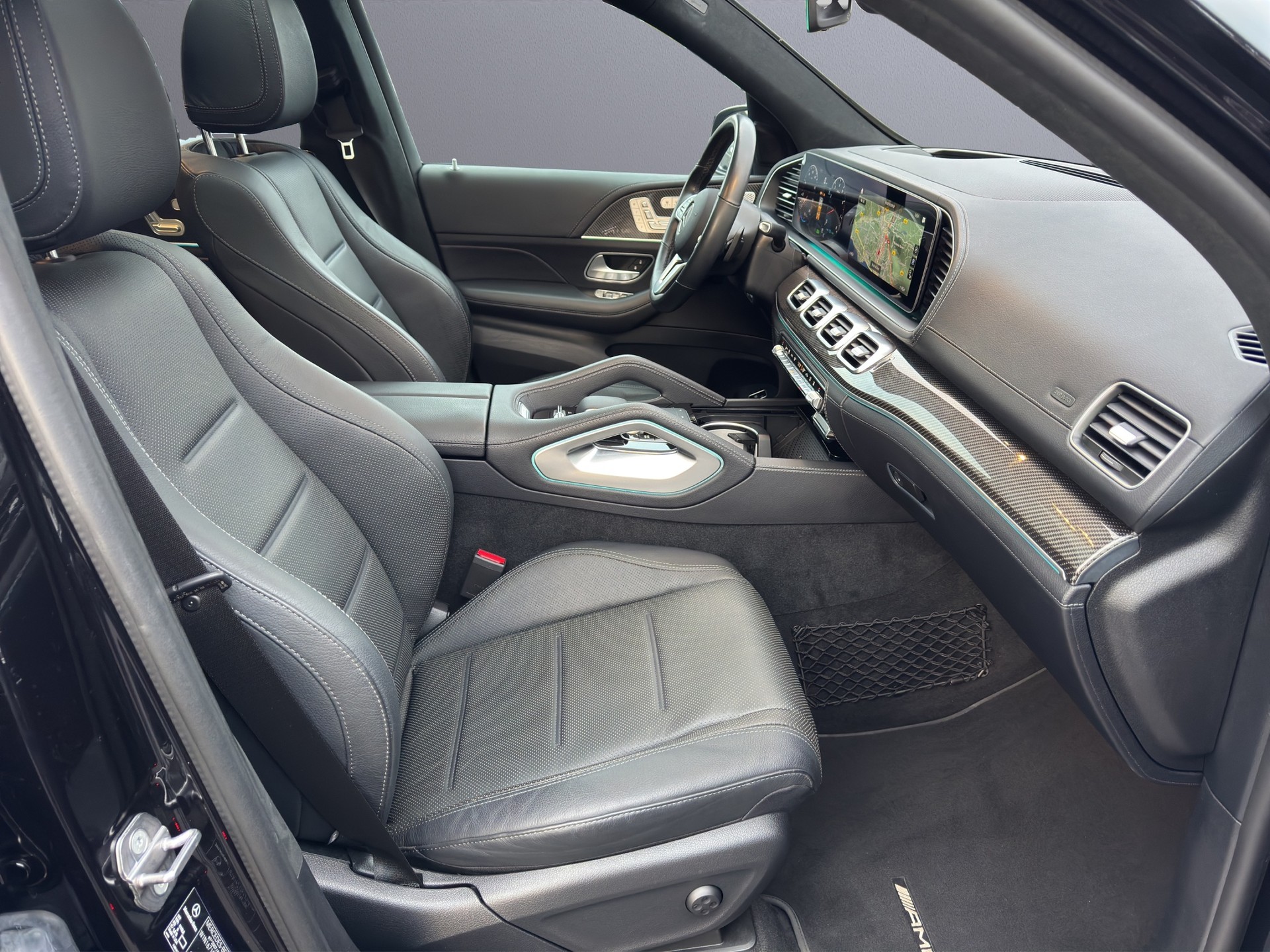 MERCEDES-BENZ GLE 580 4Matic AMG Line 9G-Tronic-image-15