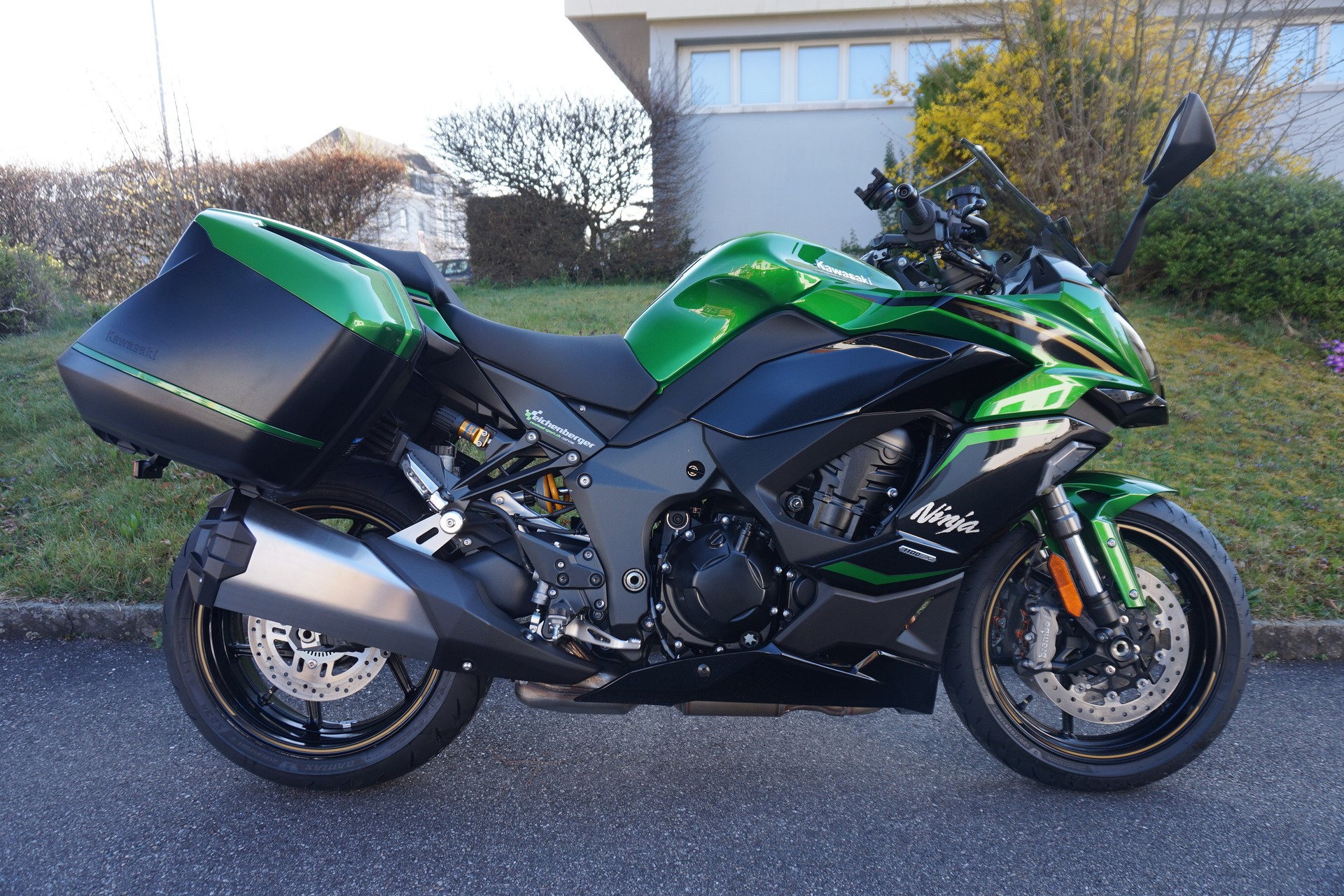KAWASAKI Ninja 1100 SX SE Tourer-image-2