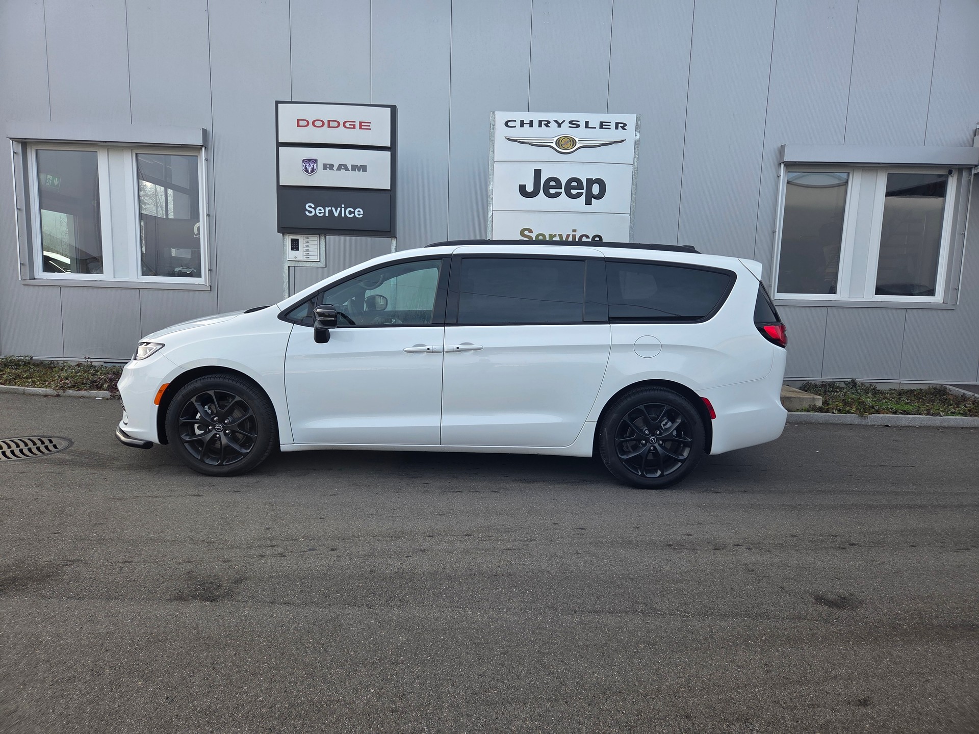 CHRYSLER Pacifica 3.6 V6 Limited S 290PS / 7-Plätzer