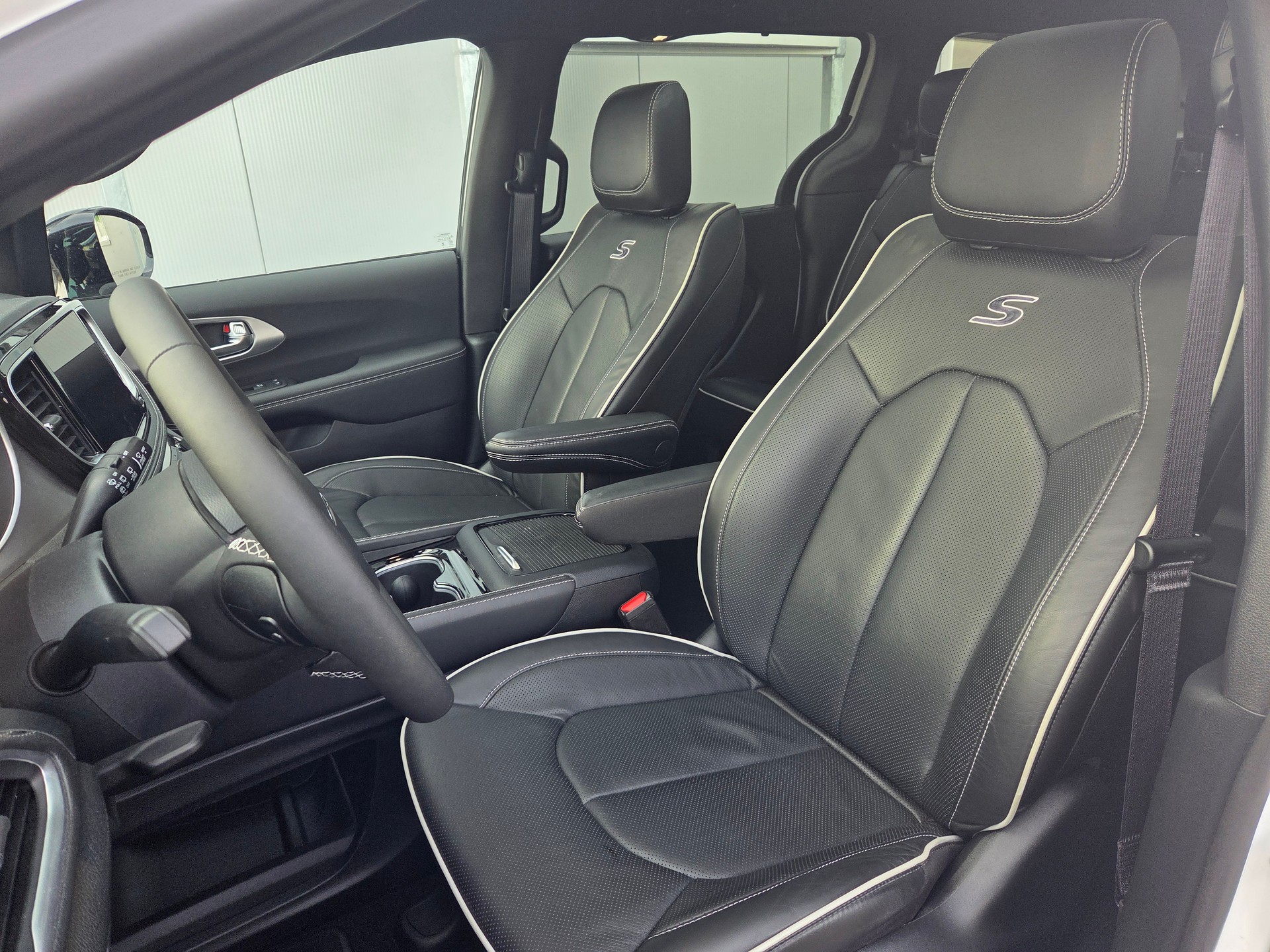 CHRYSLER Pacifica 3.6 V6 Limited S 290PS / 7-Plätzer-image-5