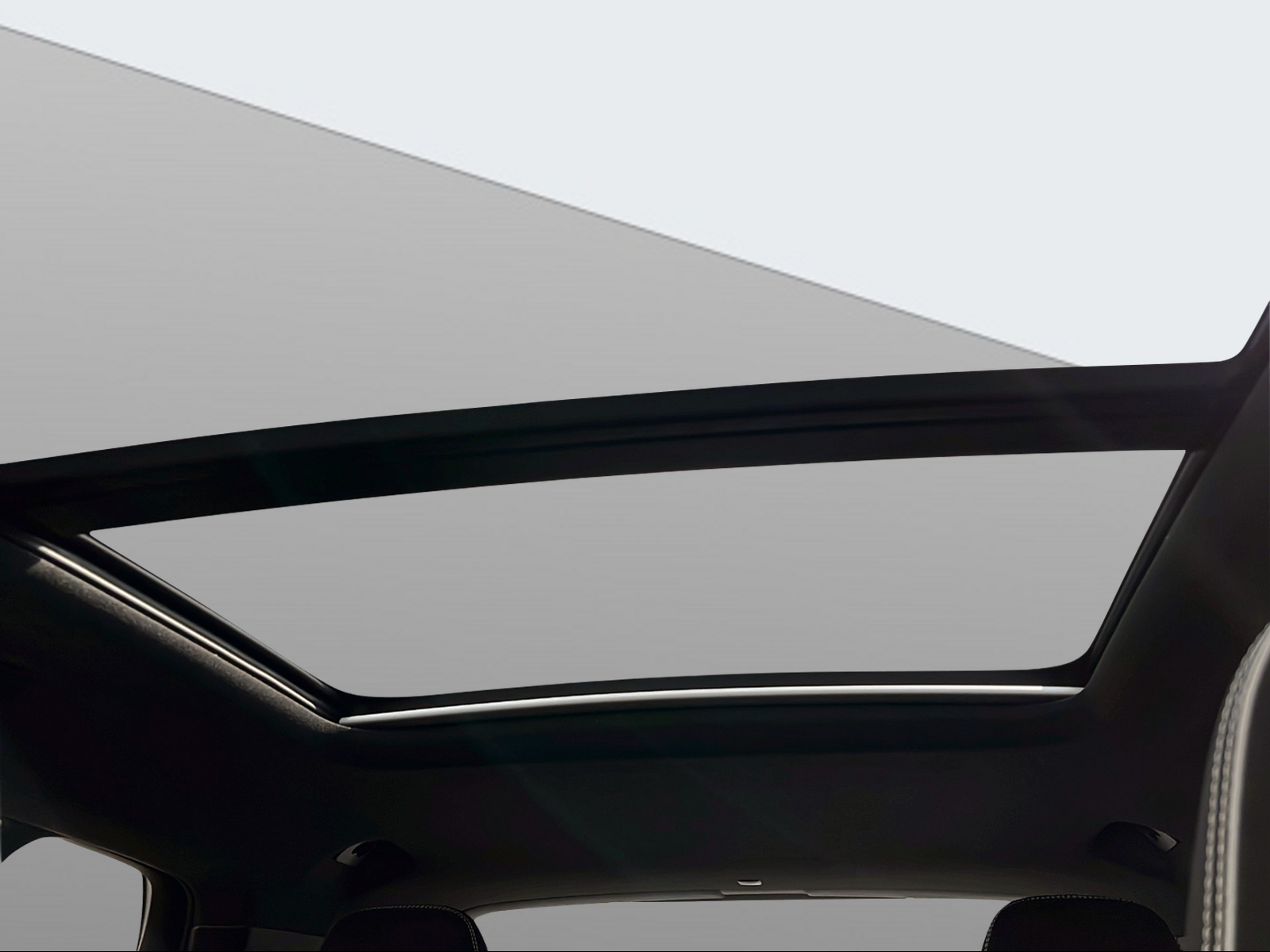 VOLVO EX40 Twin Black Edition AWD-image-16