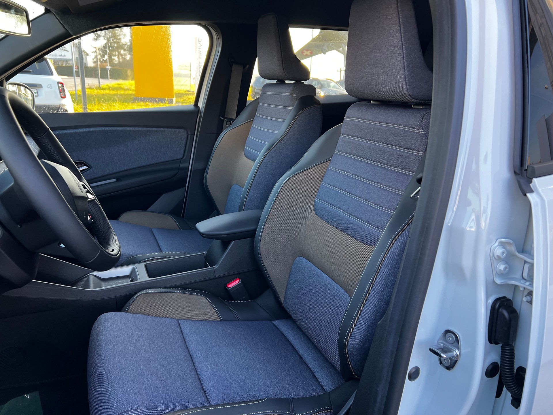RENAULT R5 E-TECH ELECTRIC iconic five-image-6
