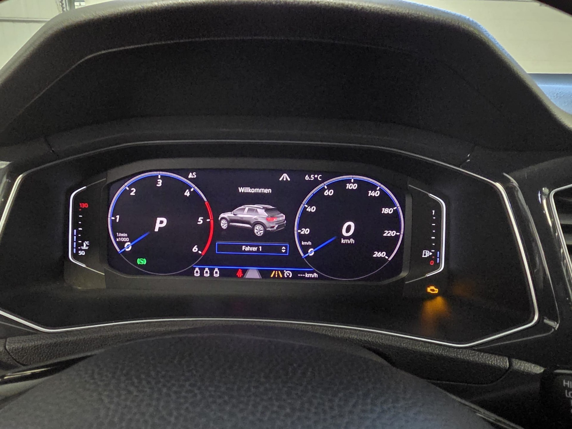 VW T-Roc 2.0 TDI SCR Sport DSG 4Motion-image-6