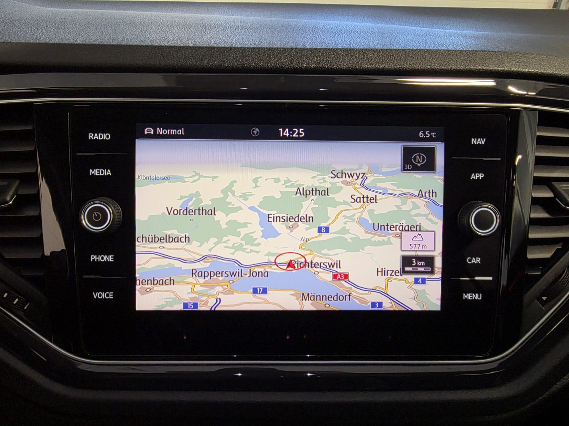 VW T-Roc 2.0 TDI SCR Sport DSG 4Motion-image-8