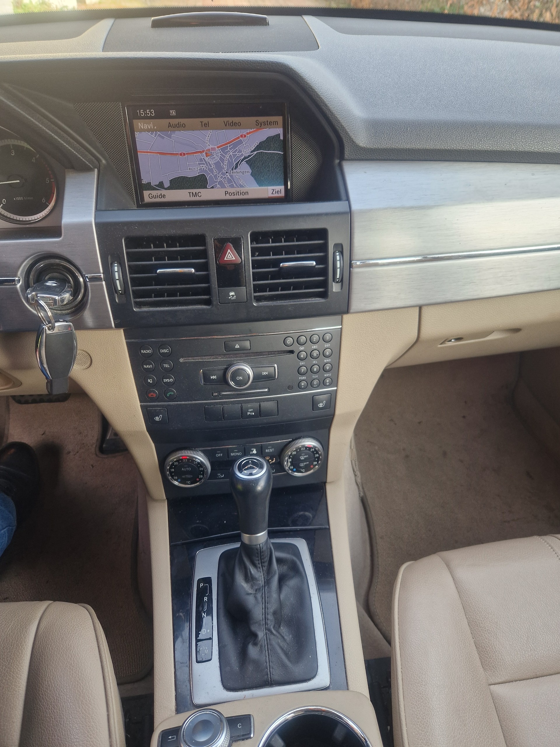 MERCEDES-BENZ GLK 350 CDI 4Matic 7G-Tronic-image-12