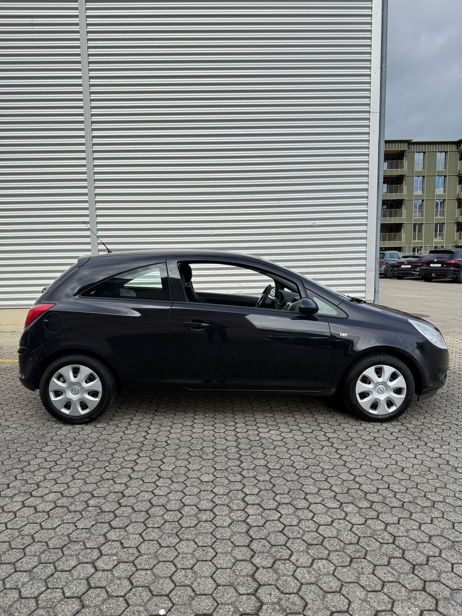 OPEL Corsa 1.4 TP Enjoy-image-7