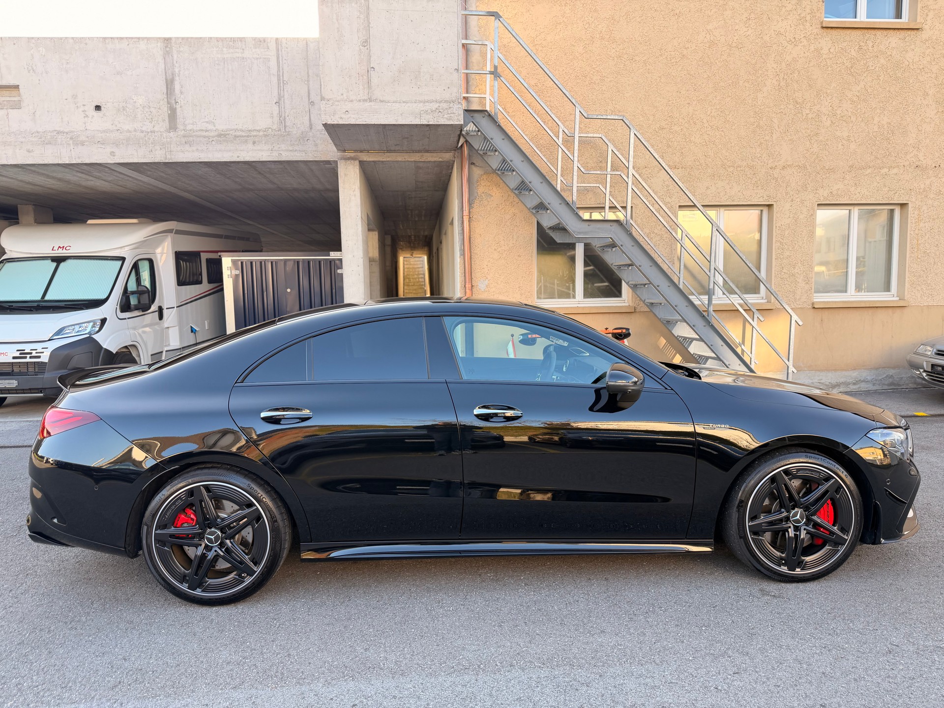 MERCEDES-BENZ CLA 35 AMG 4Matic 8G-DCT-image-5