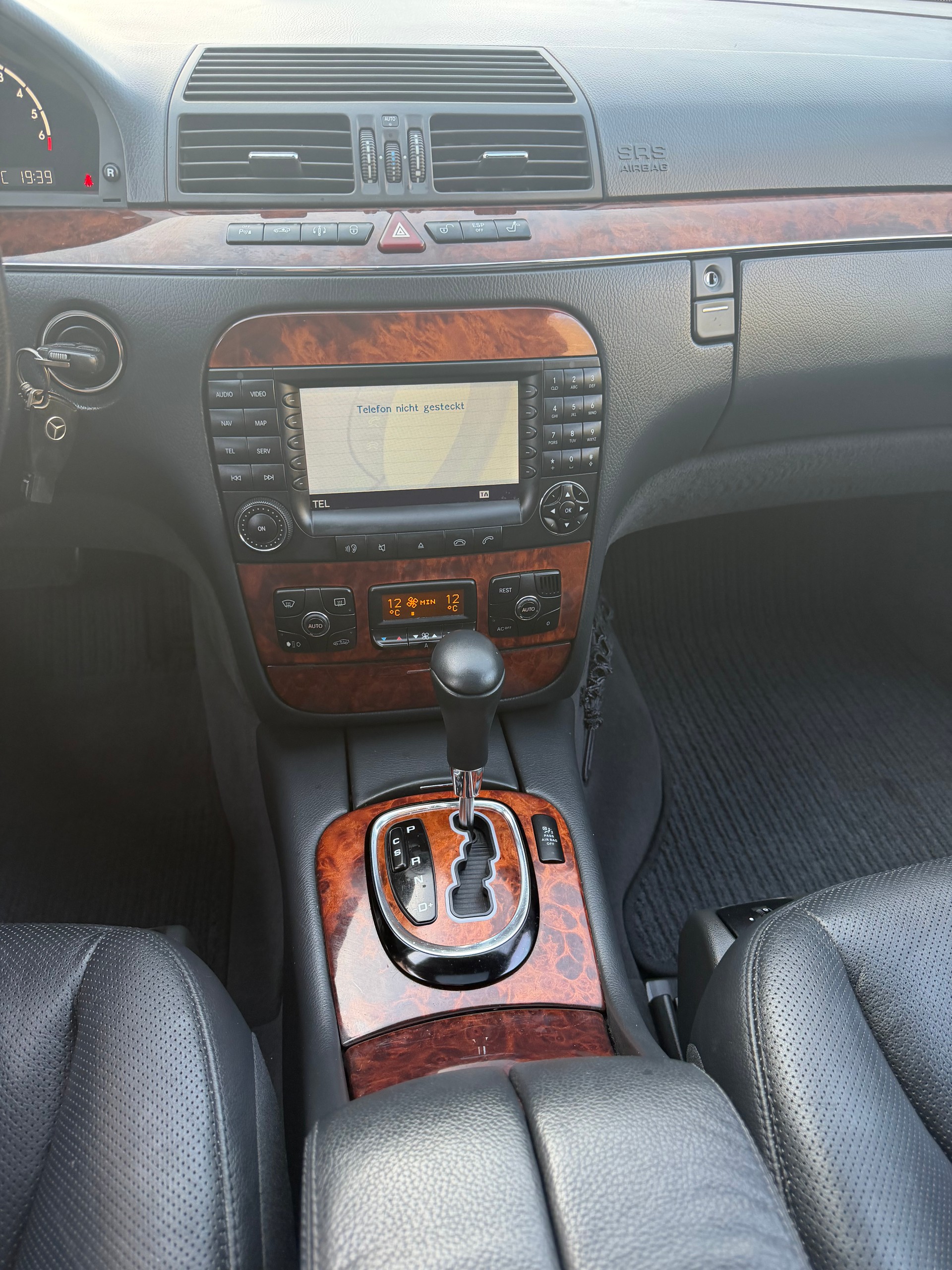 MERCEDES-BENZ S 350 4Matic-image-13