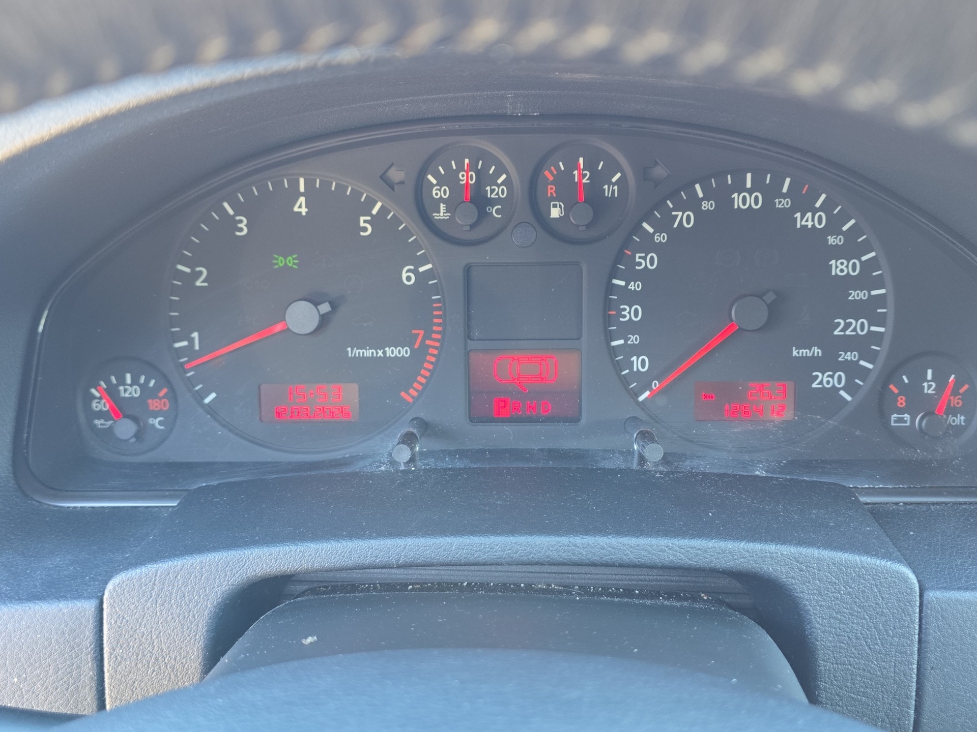 AUDI A6 2.4 Advance-image-15