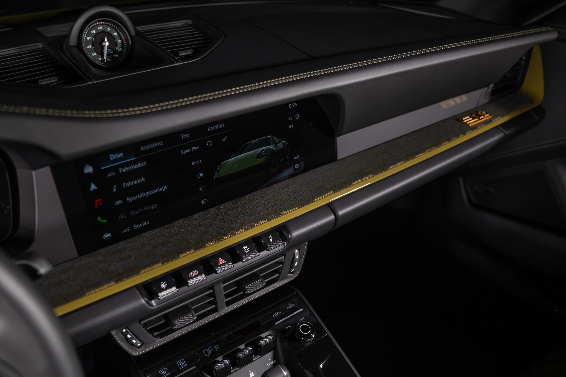 PORSCHE 911 Cabriolet GTS Spirit 70 PDK-image-31