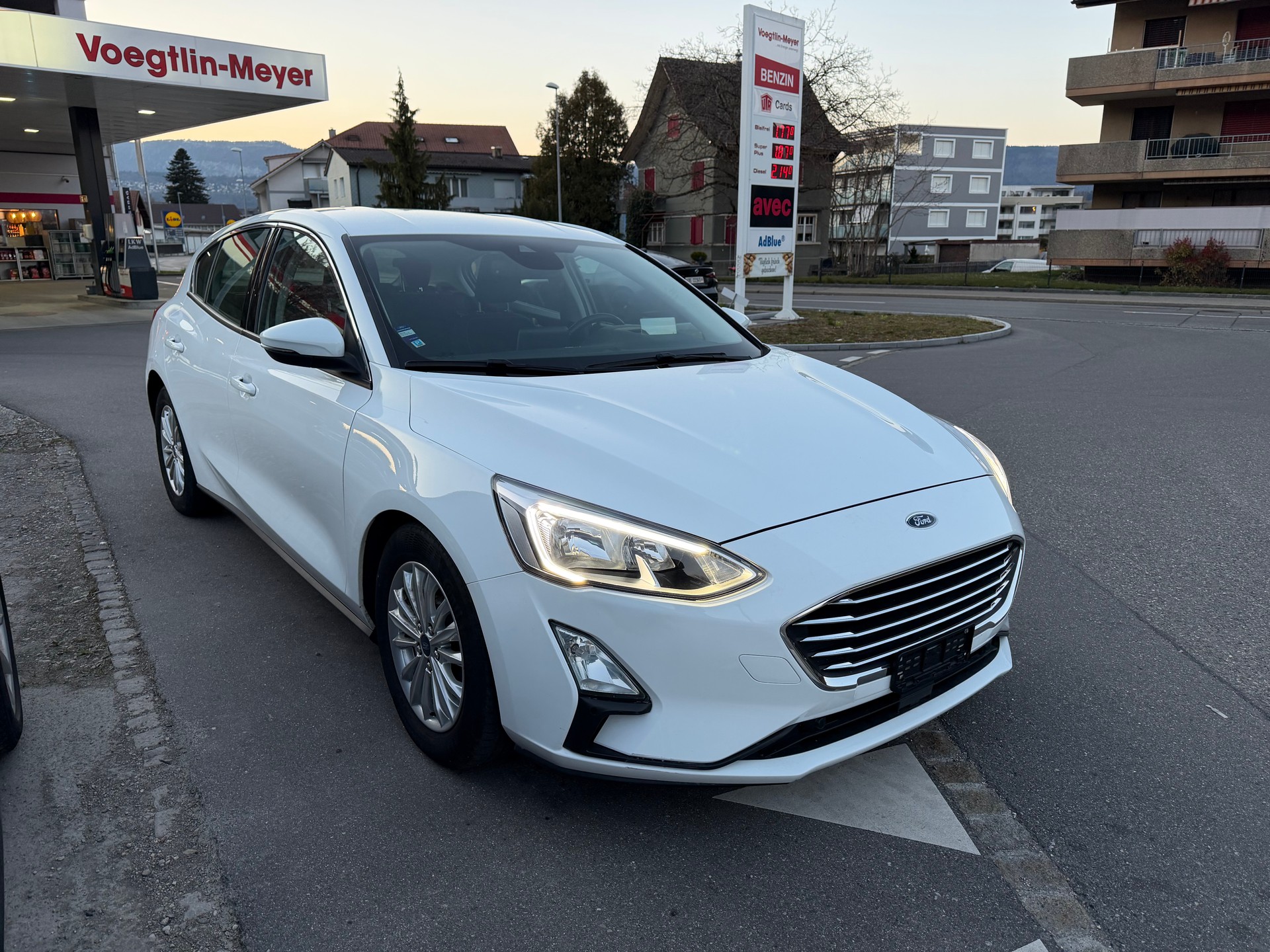 FORD Focus 1.5 TDCi Business Automatic-ab Mfk
