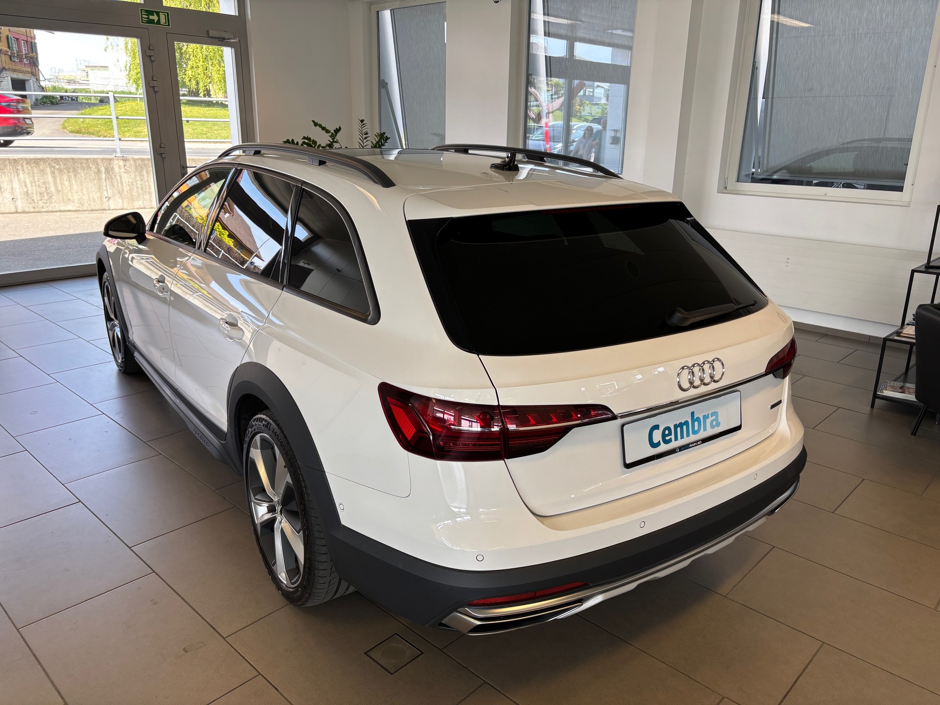 AUDI A4 allroad 40 TDI quattro tiptronic-showroom-element-3