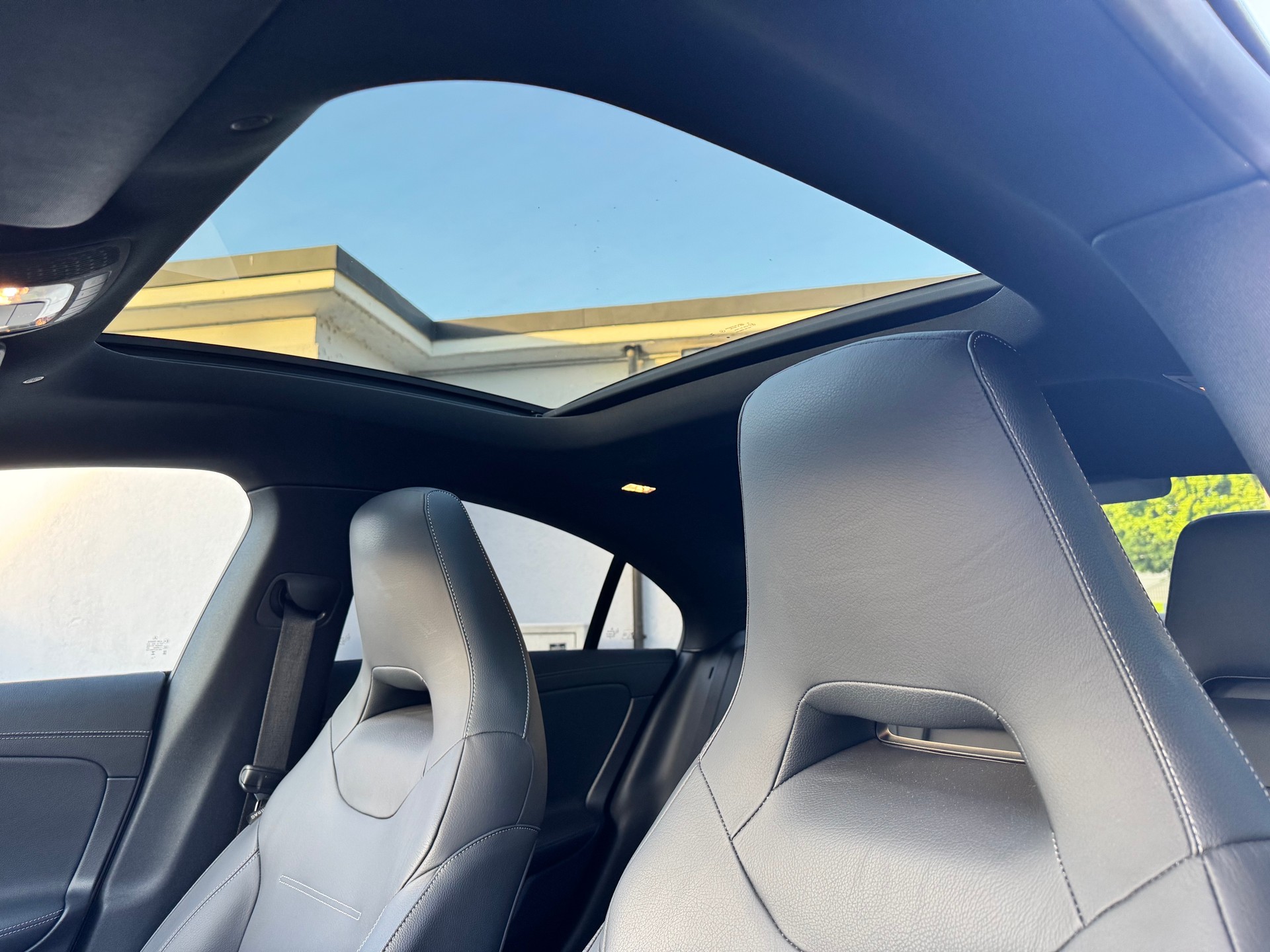 MERCEDES-BENZ CLA 35 AMG 4Matic 8G-DCT-image-10