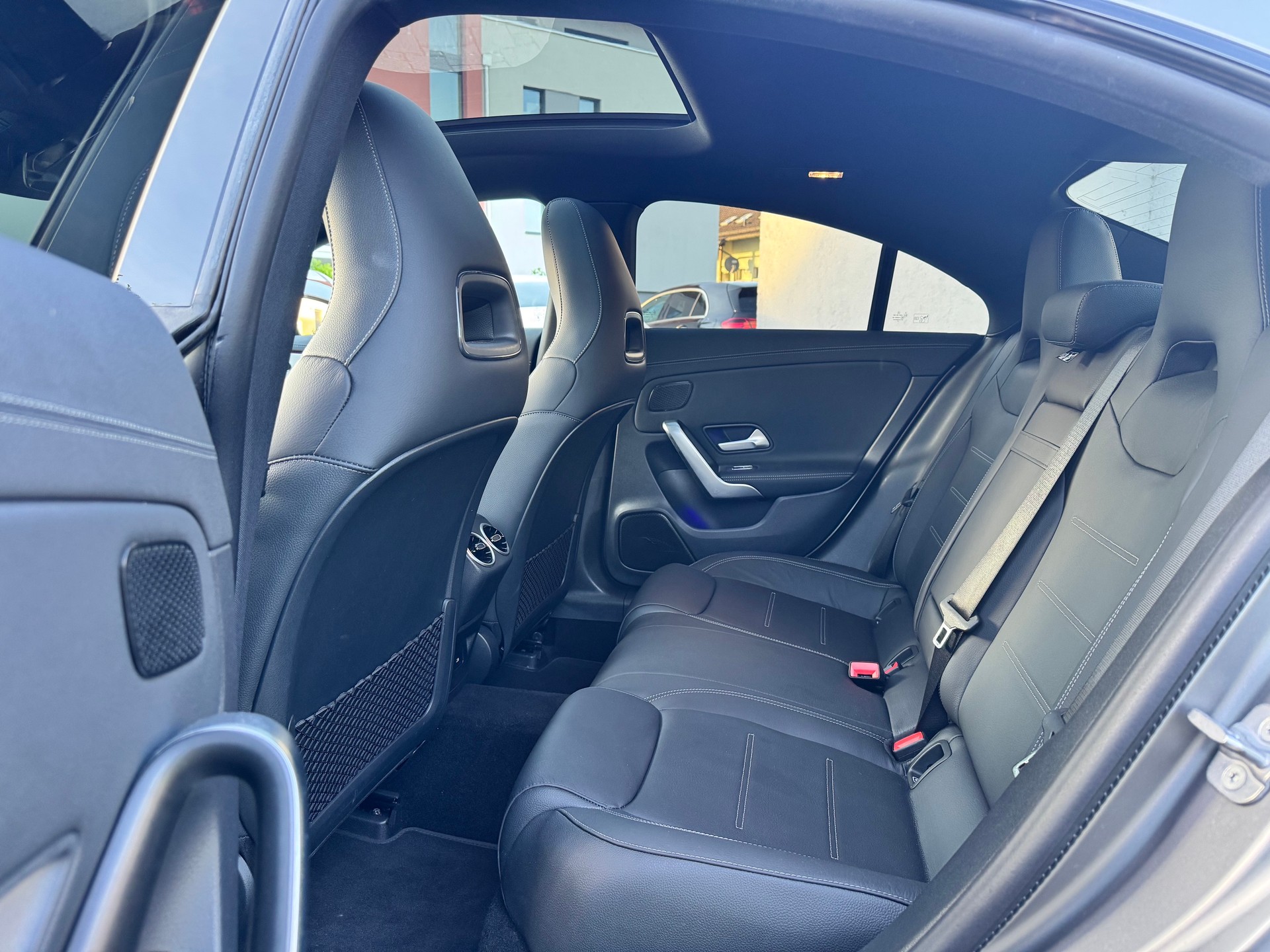 MERCEDES-BENZ CLA 35 AMG 4Matic 8G-DCT-image-23