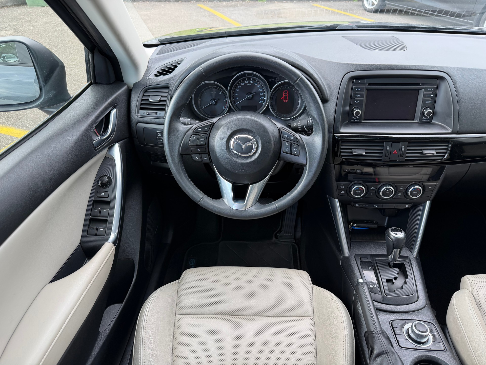 MAZDA CX-5 2.2 D HP Revolution AWD Automatic-image-10