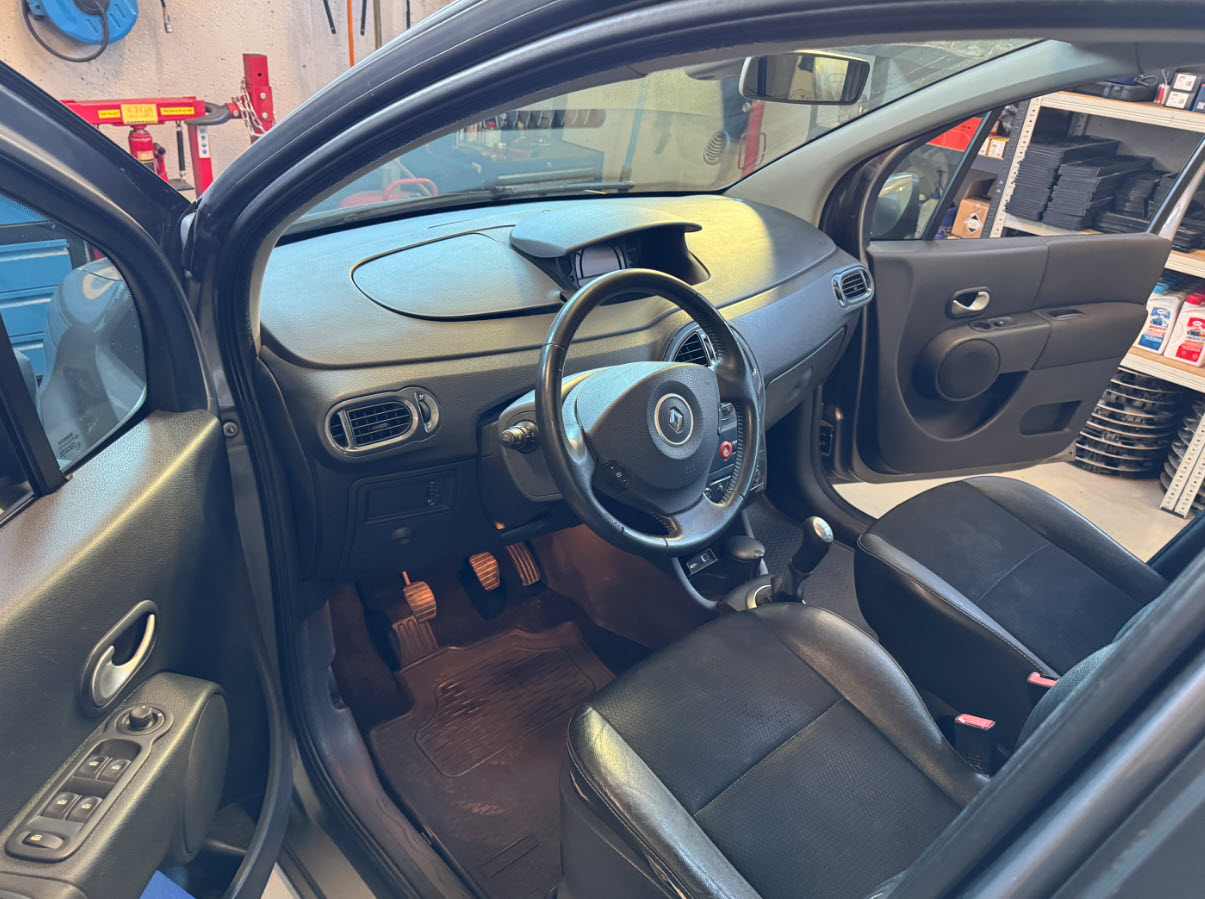RENAULT Modus 1.2 16V T Dynamique-image-6