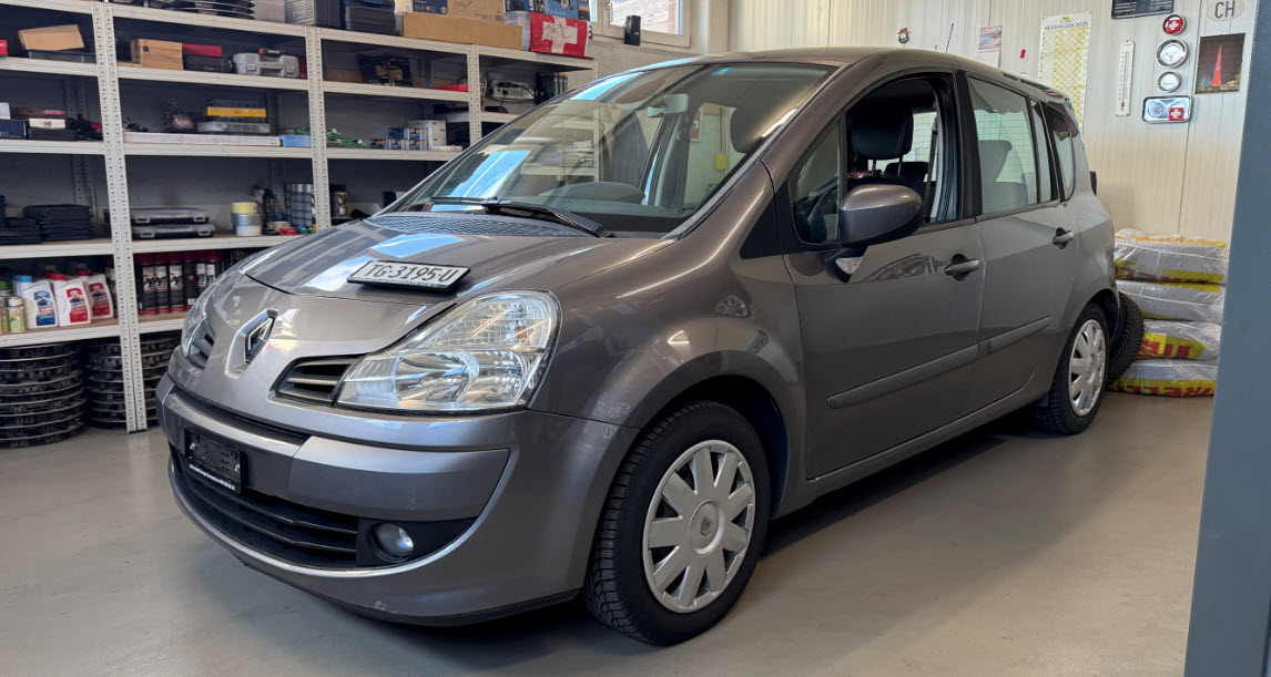 RENAULT Modus 1.2 16V T Dynamique
