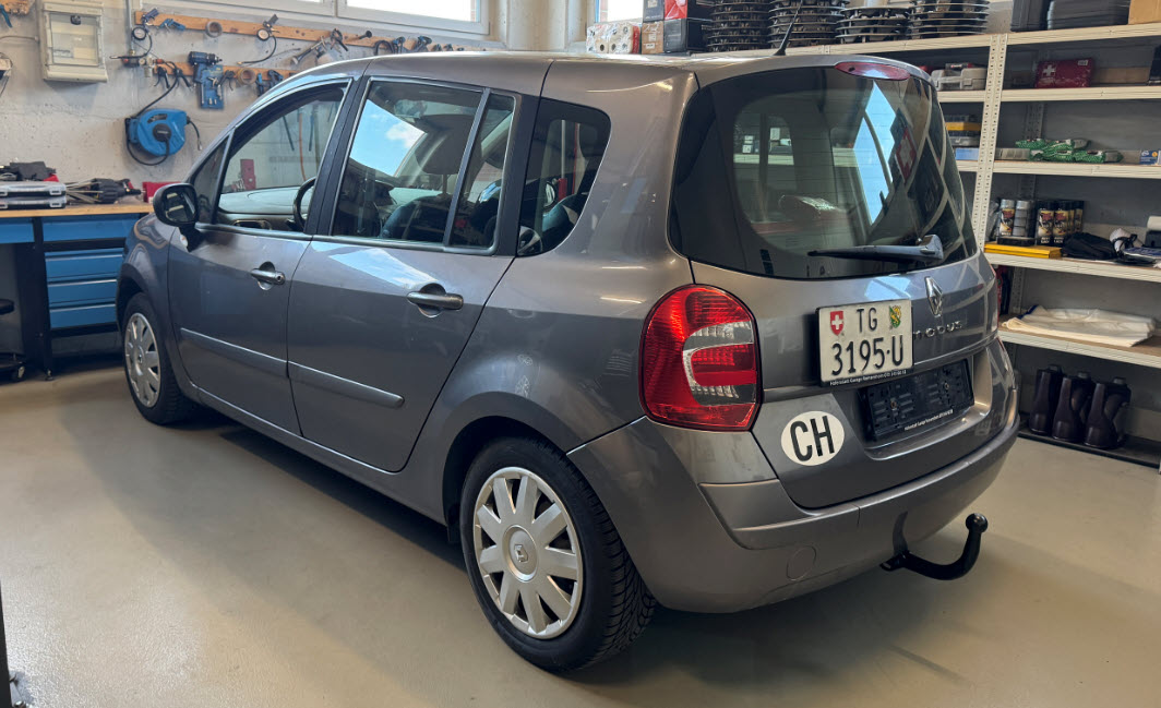 RENAULT Modus 1.2 16V T Dynamique-showroom-element-2