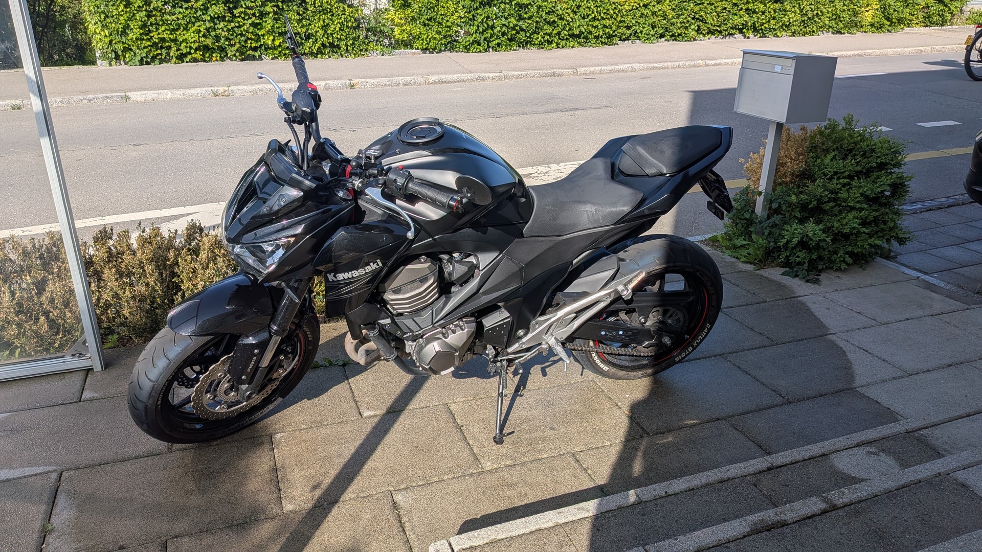 KAWASAKI Z 800 e version ABS-image-4