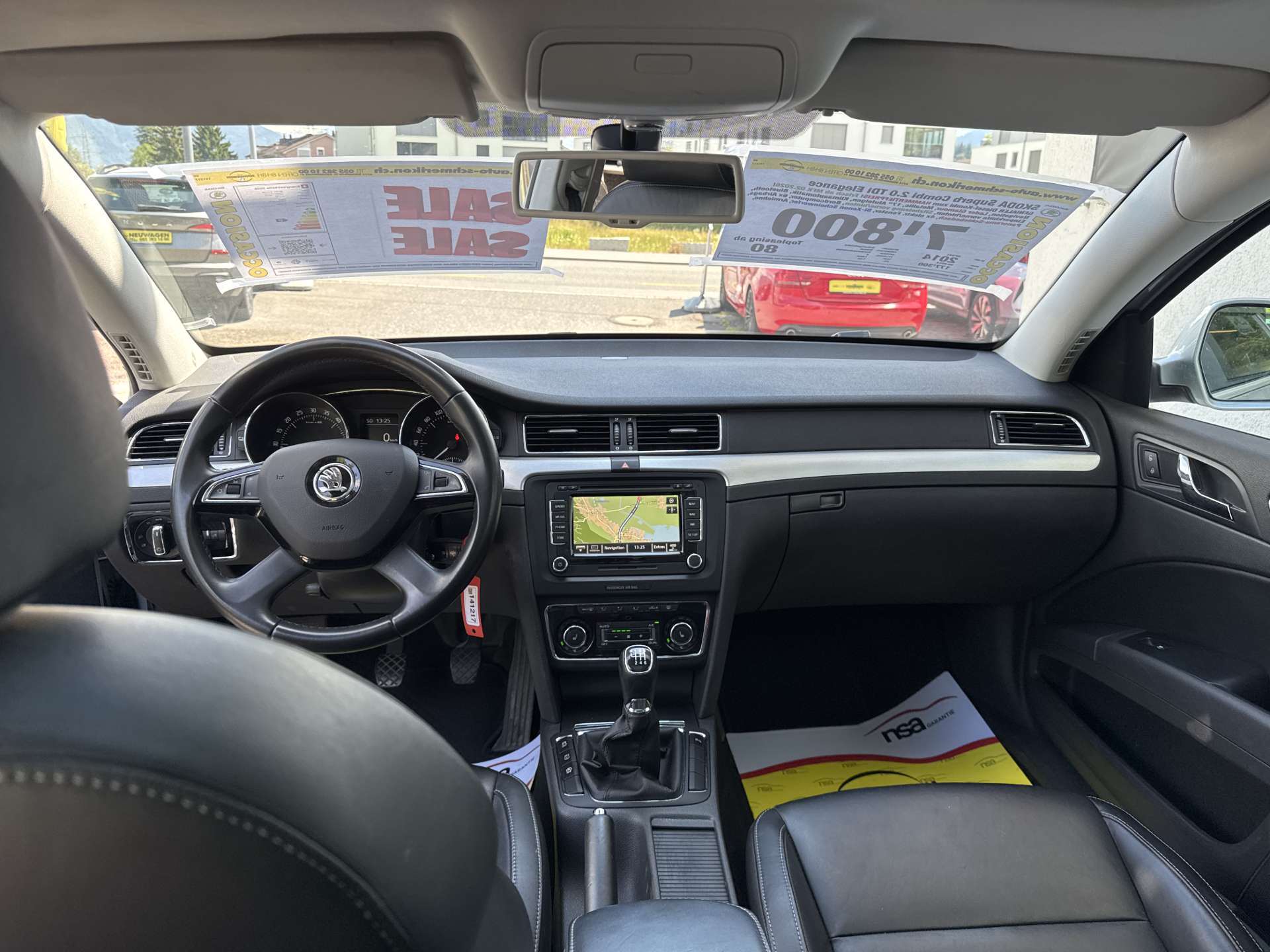 SKODA Superb Combi 2.0 TDi Elegance-image-5