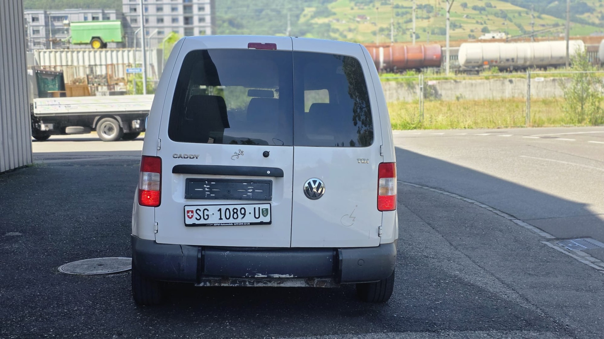 VW Caddy 1.9TDI PD-image-4