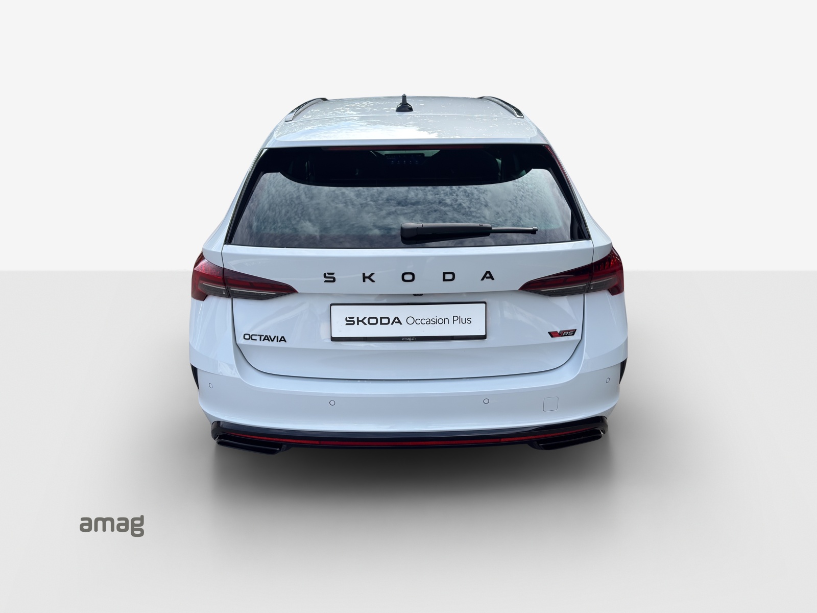 SKODA Octavia Combi 2.0 TSI DSG RS-showroom-element-3