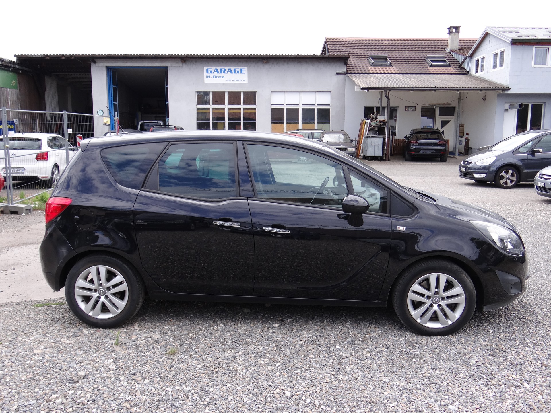 OPEL Meriva 1.4 Turbo Cosmo-image-4
