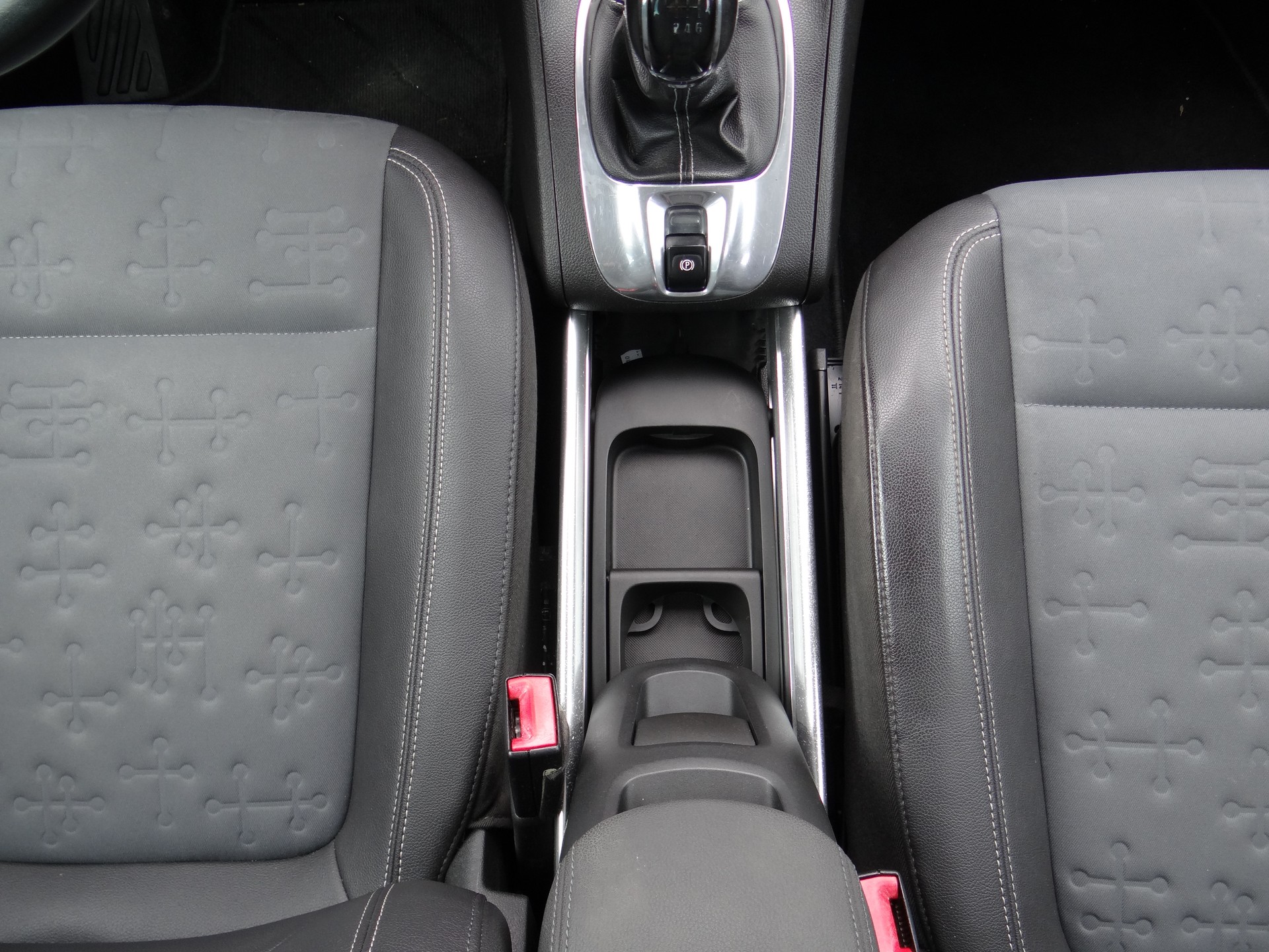 OPEL Meriva 1.4 Turbo Cosmo-image-16