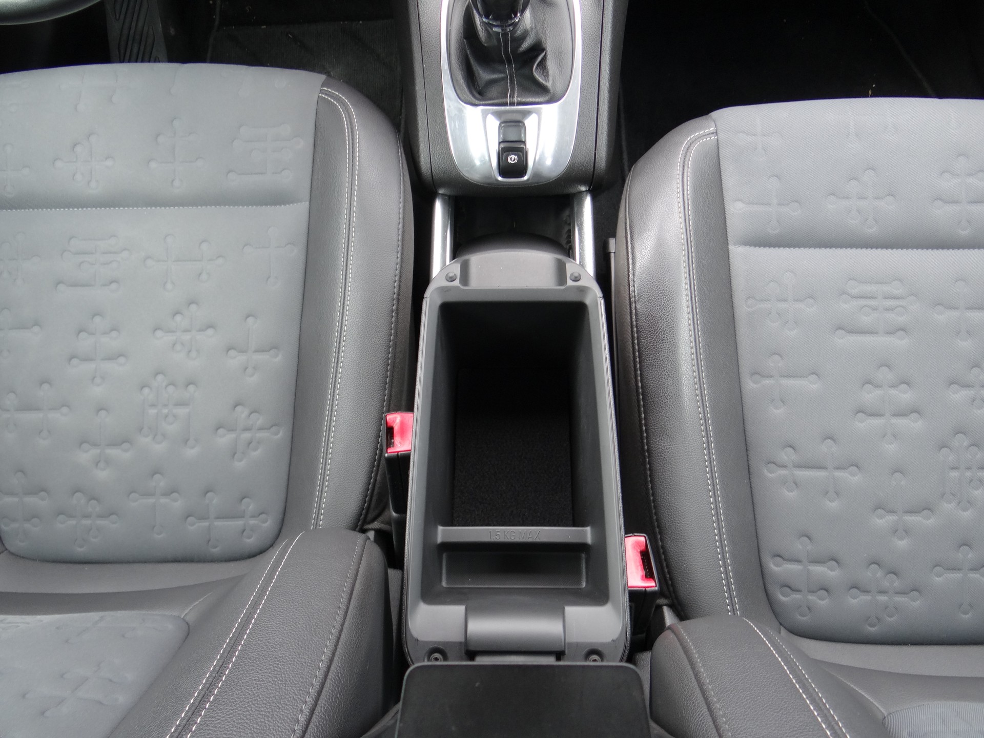OPEL Meriva 1.4 Turbo Cosmo-image-17