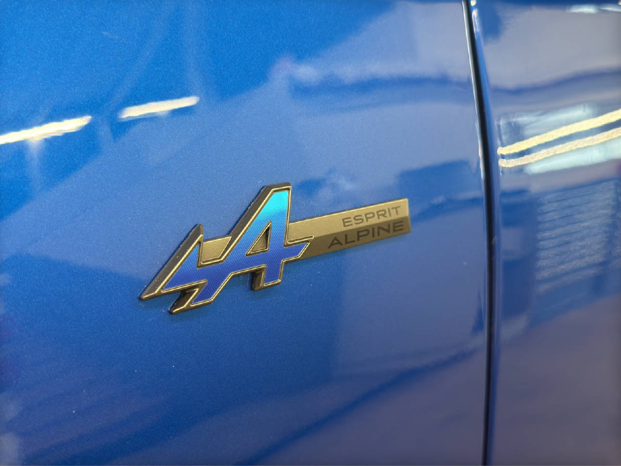 RENAULT Rafale 1.2 E-Tech esprit Alpin-image-9