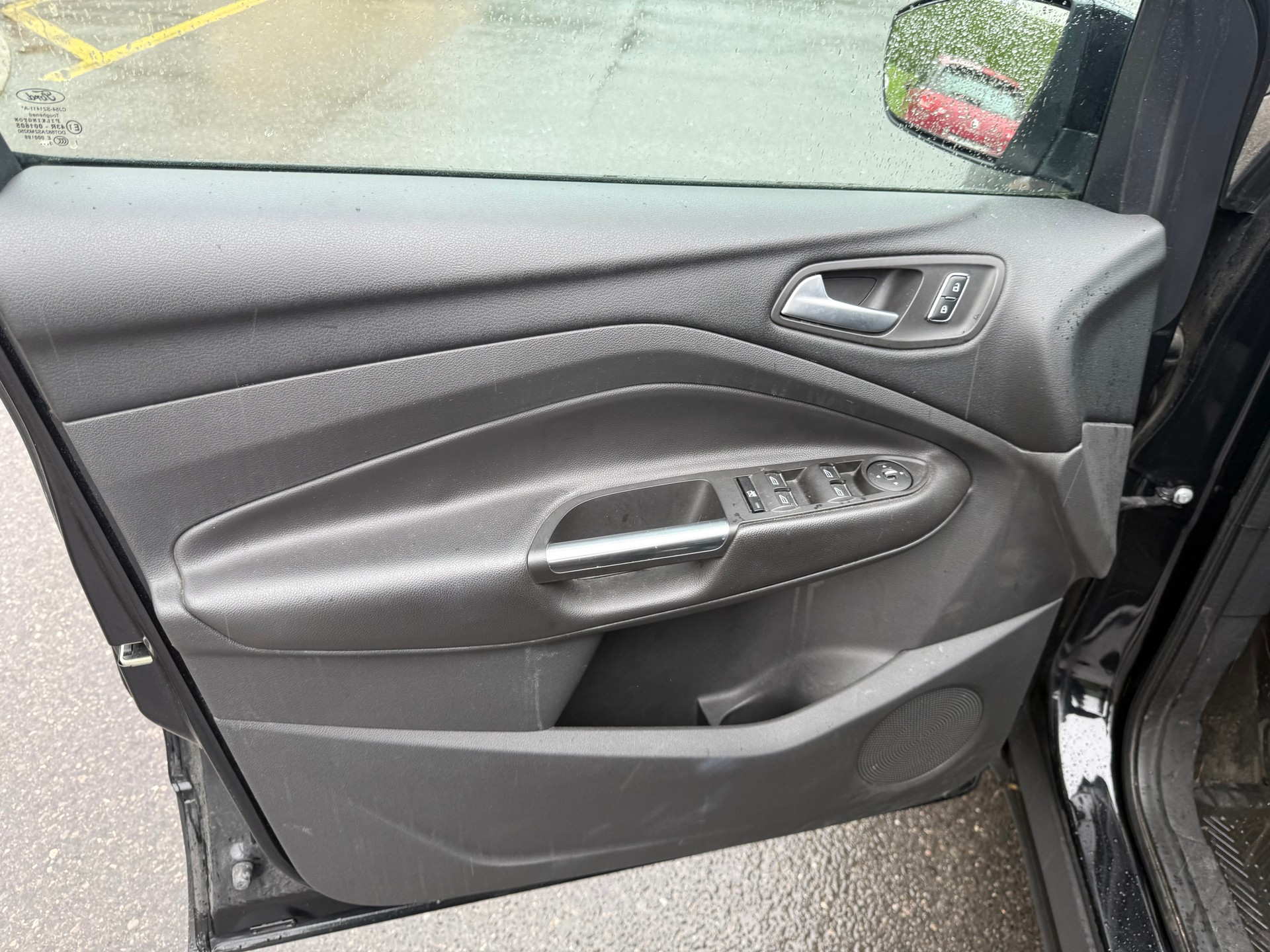 FORD Kuga 2.0 TDCi Carving 4WD-image-12
