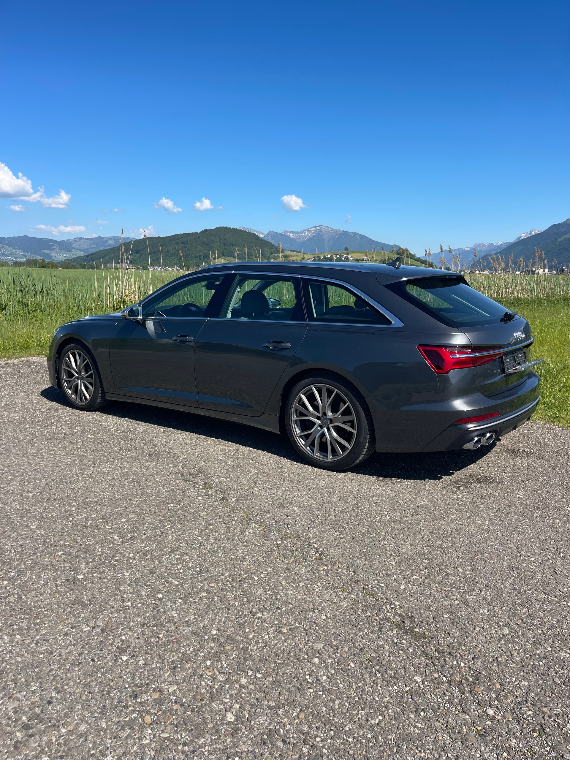AUDI S6 Avant 3.0 V6 TDI quattro T-Tronic ***Panoramadach***AHK***Apple Car Play***-image-3