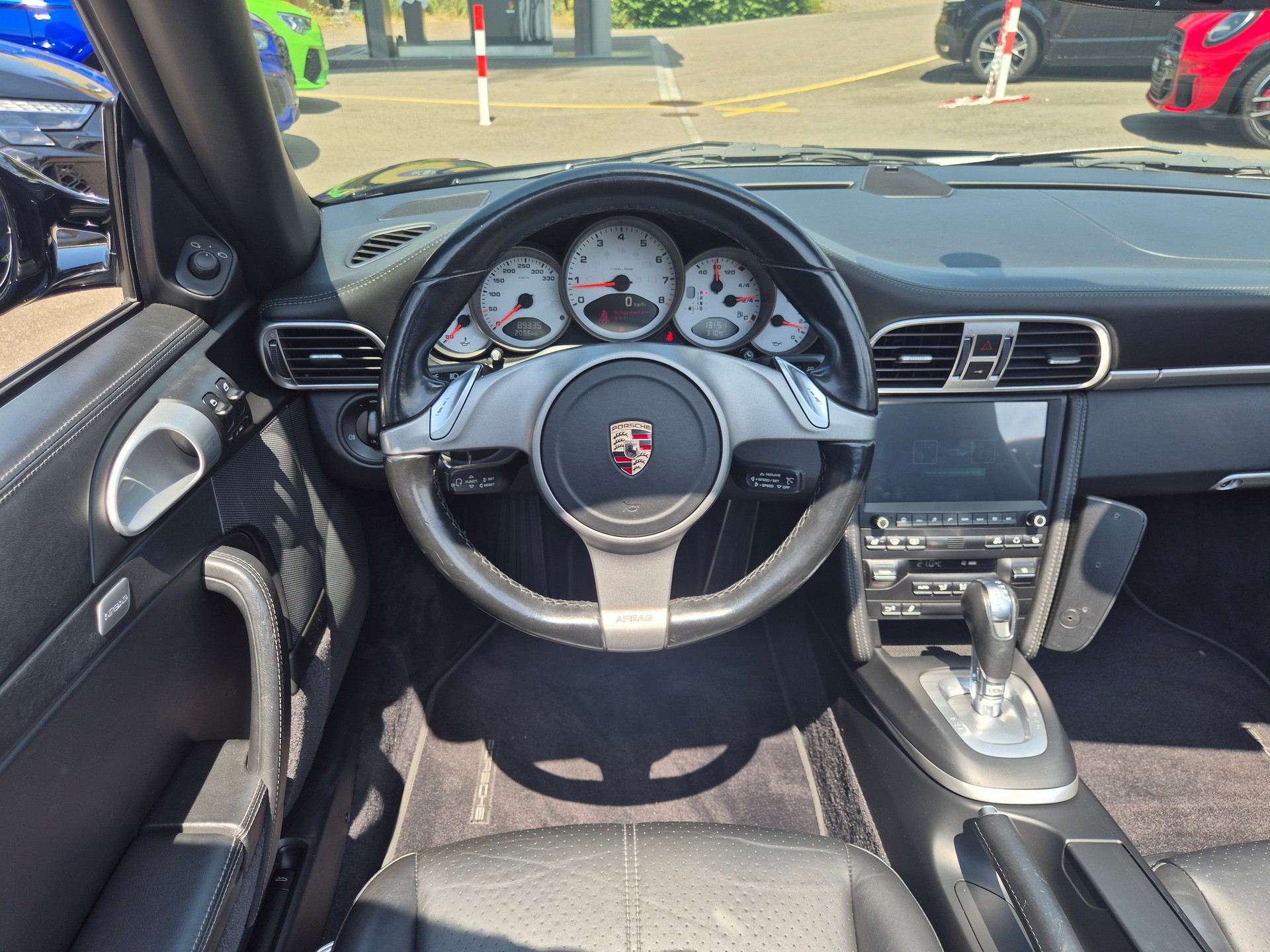 PORSCHE 911 Cabrio Carrera 4 PDK-image-14