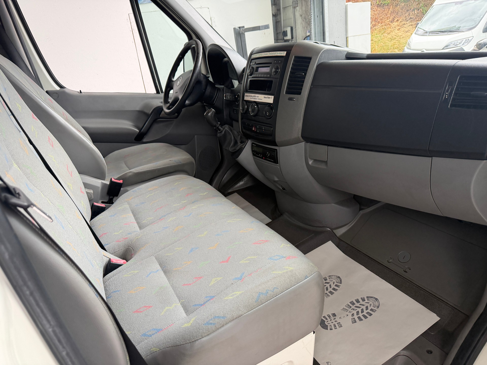 VW Crafter 35 2.5 TDI 136 PS-image-4