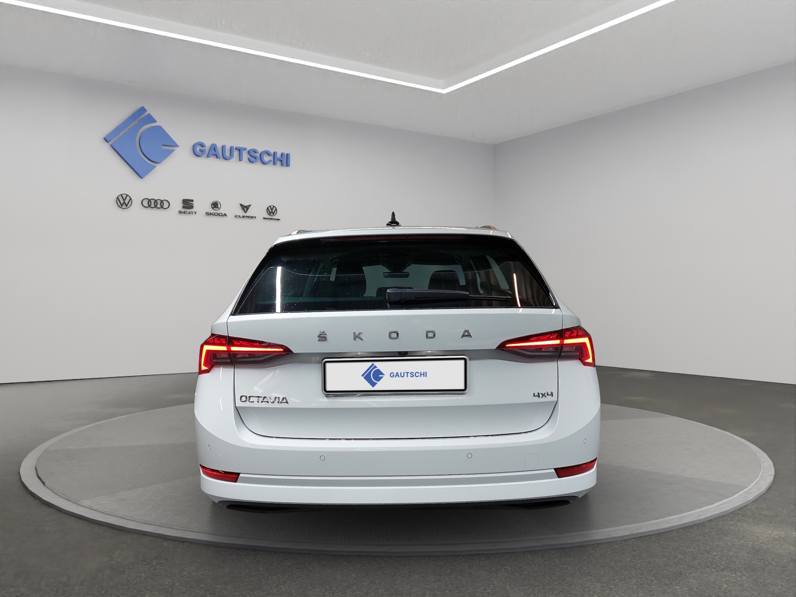 SKODA Octavia Combi 2.0 TDI DSG Style 4x4-image-3