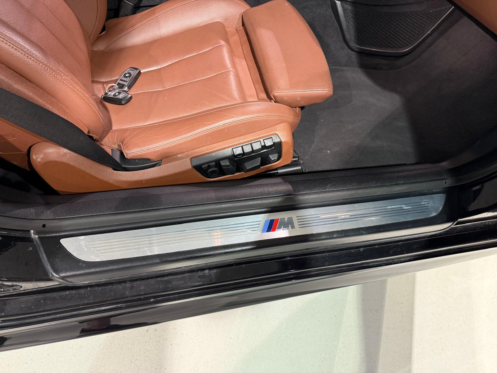 BMW 650i Cabrio xDrive M-Sportpaket-image-9