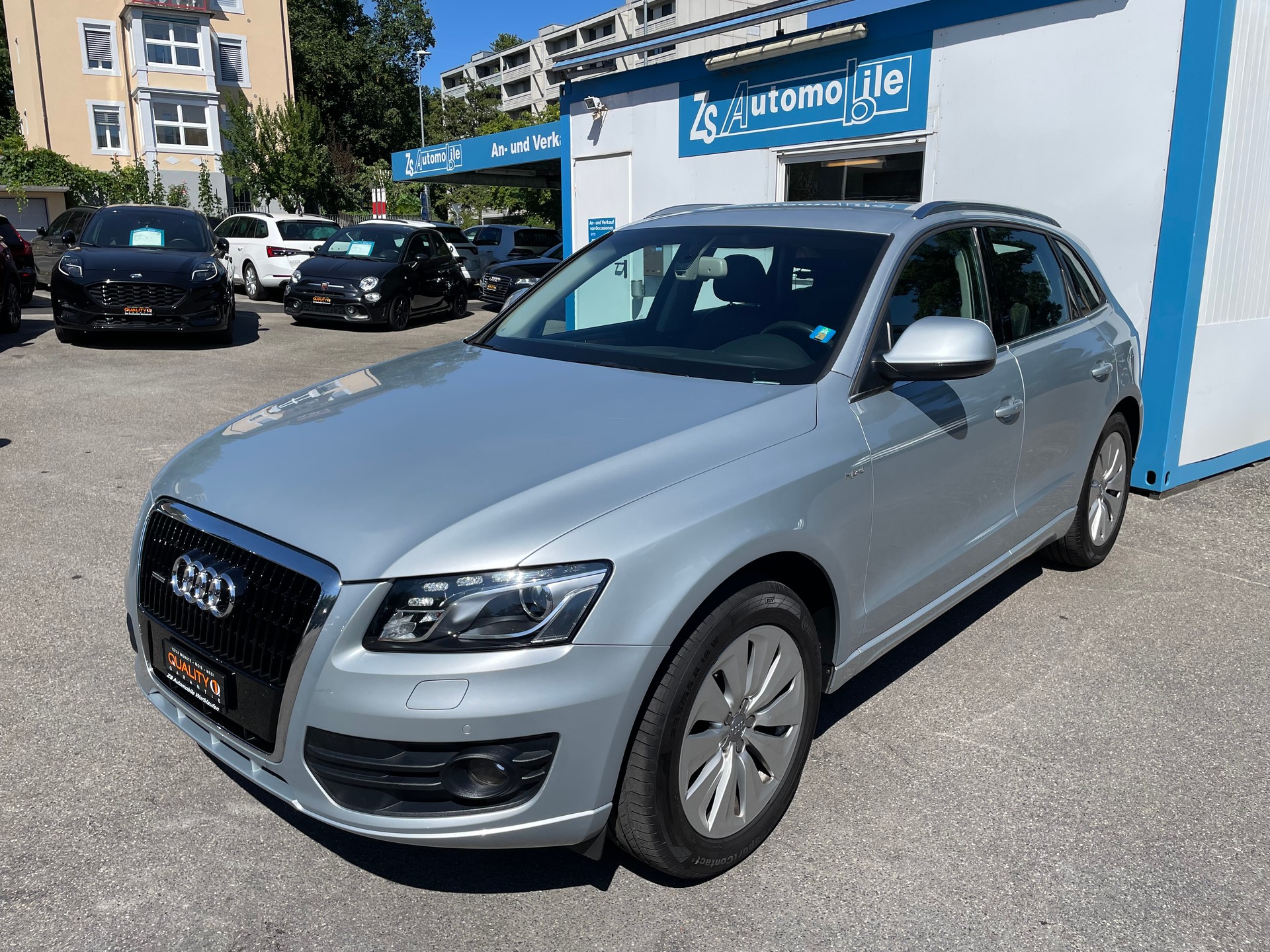 AUDI Q5 2.0 TFSI hybrid quattro tiptronic
