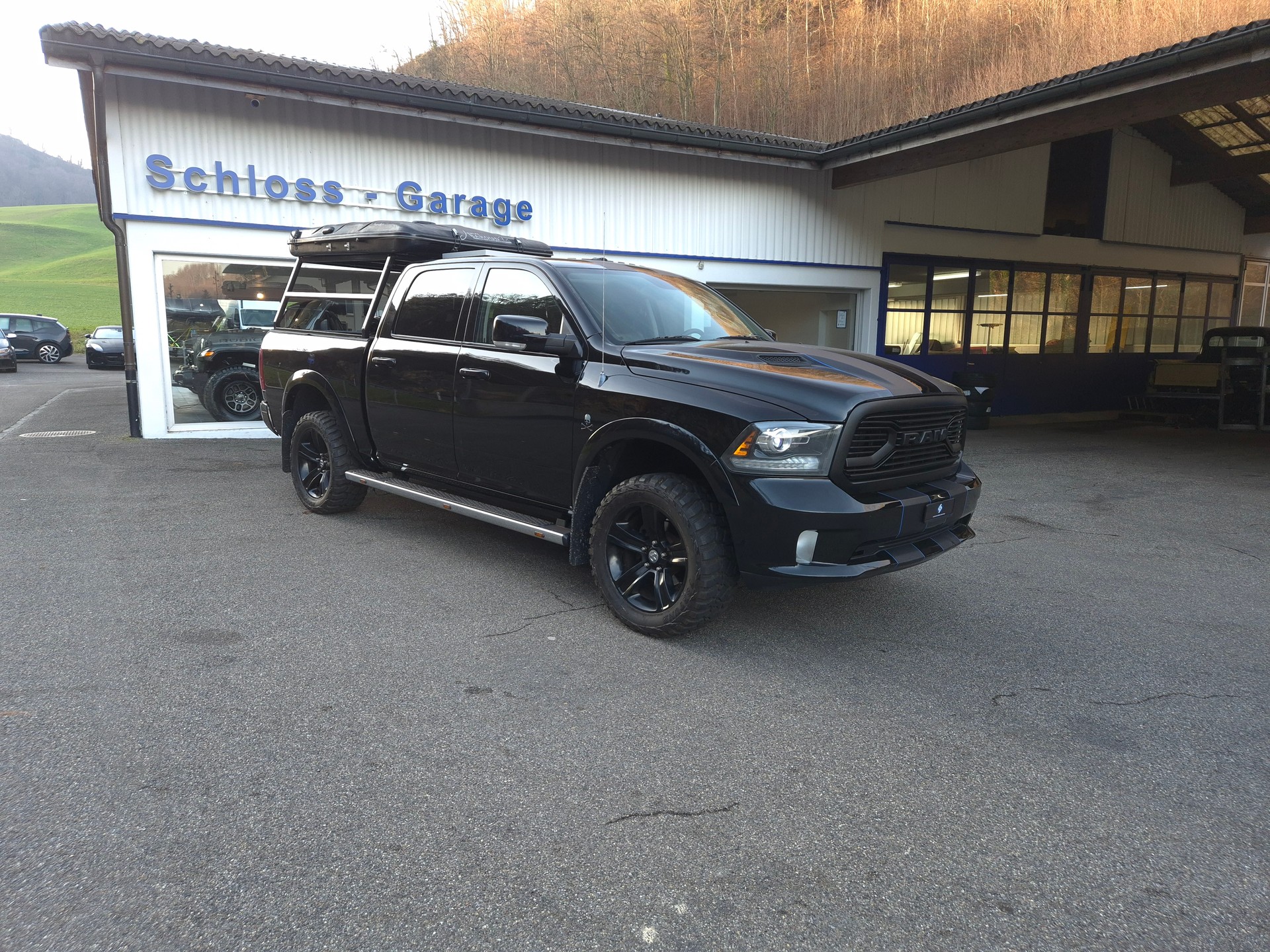 DODGE Ram Sport 5.7L V8