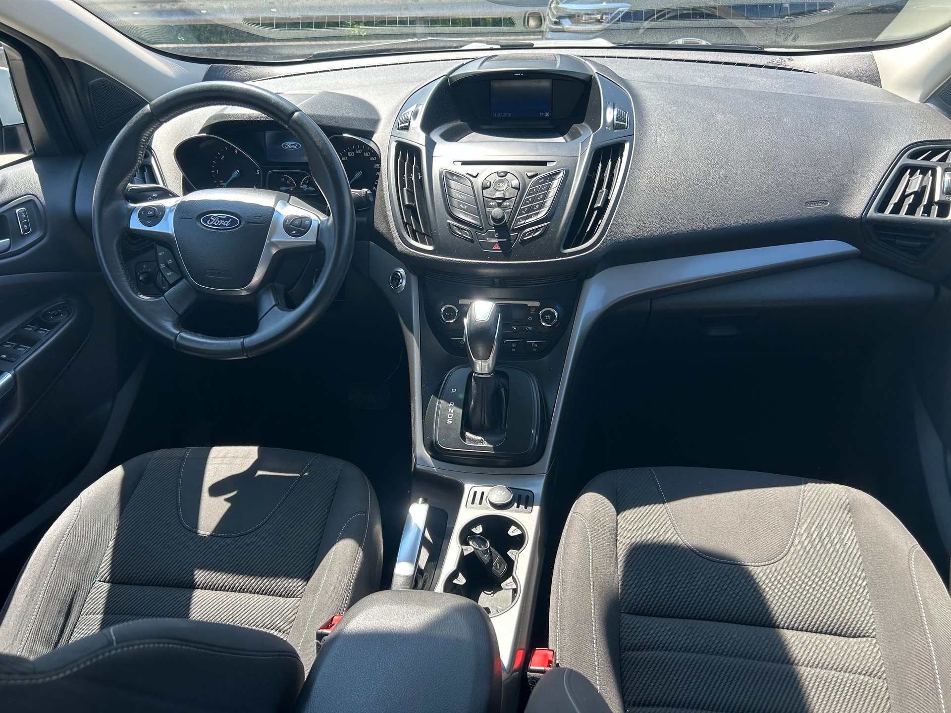 FORD Kuga 2.0 TDCi Carving 4WD PowerShift-image-9