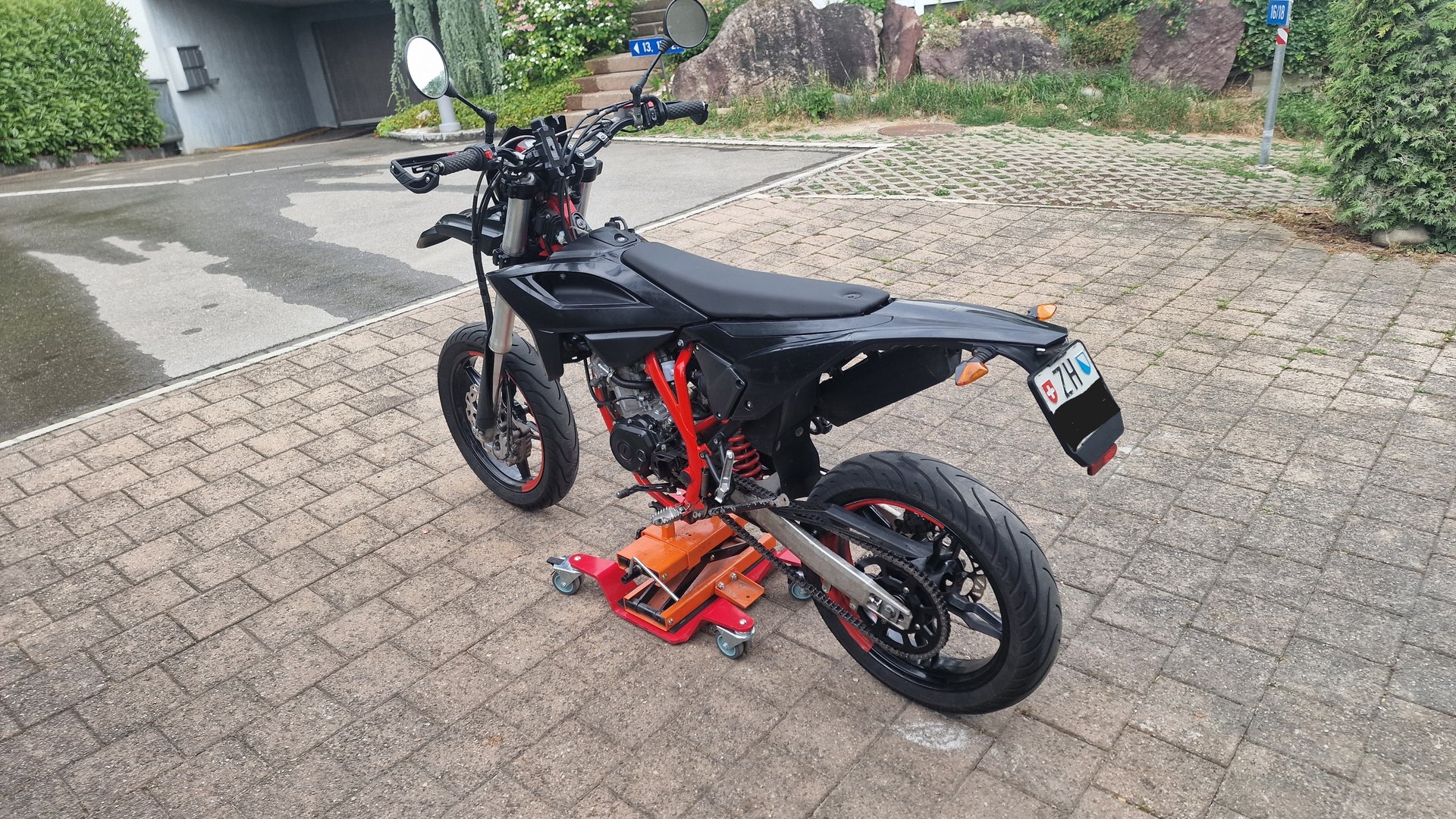 BETA RR 4T 125 LC Motard-image-6