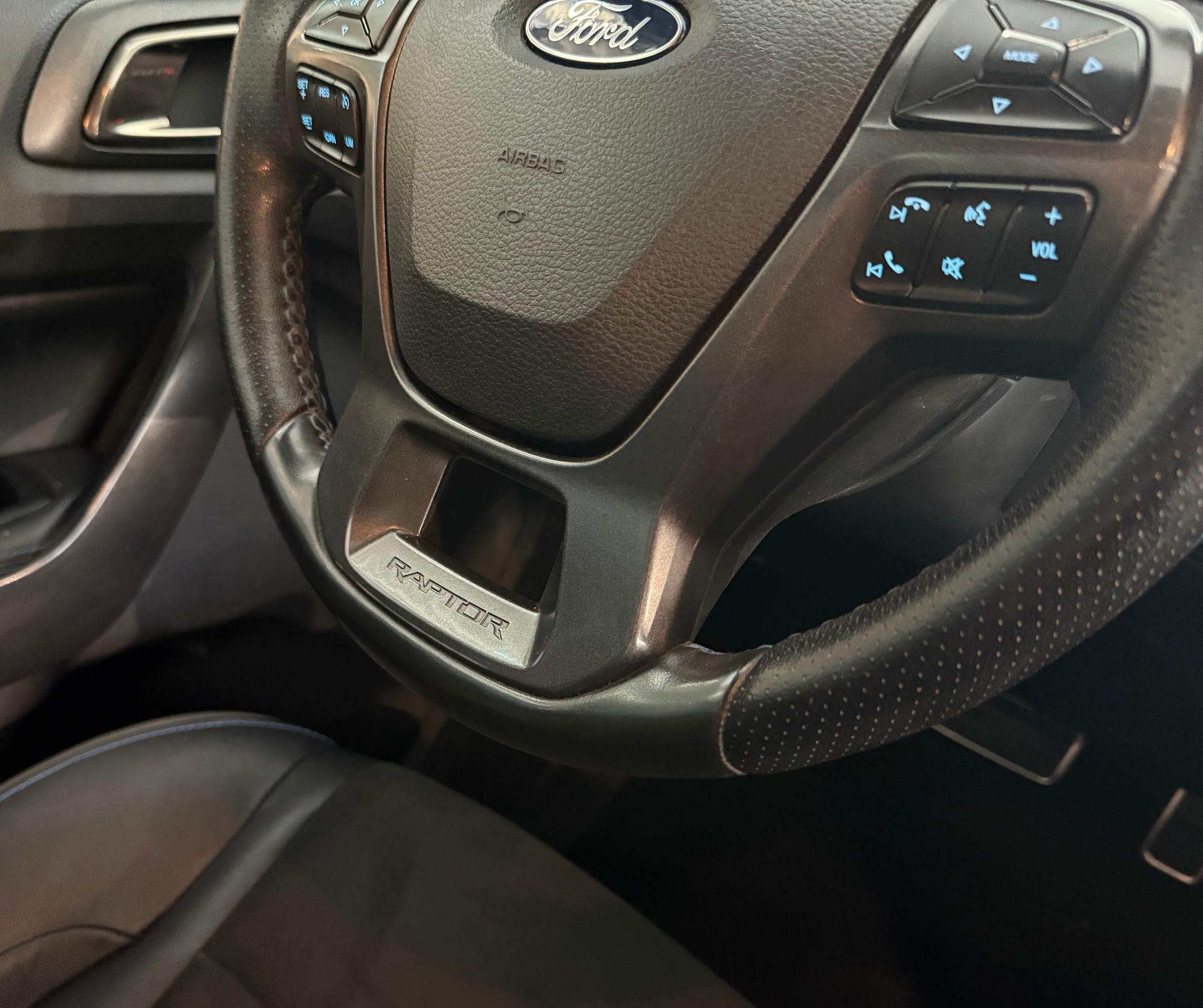 FORD Ranger Raptor 2.0 Eco Blue 4x4 A-image-19