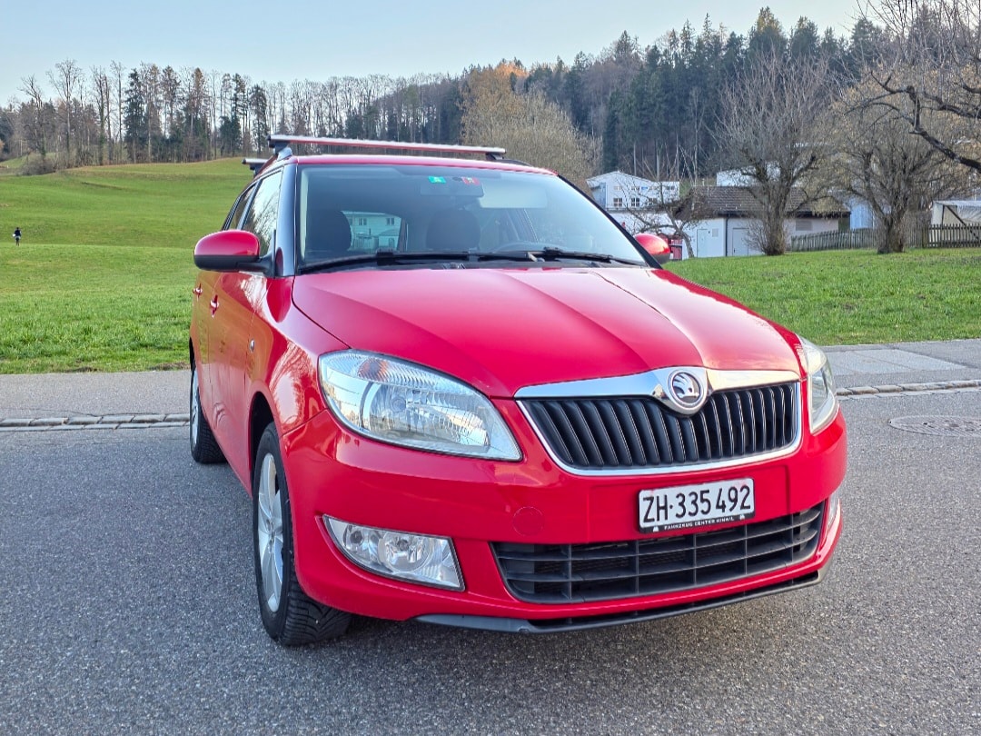 SKODA Fabia 1.2 TSI Ambition Plus-showroom-element-2