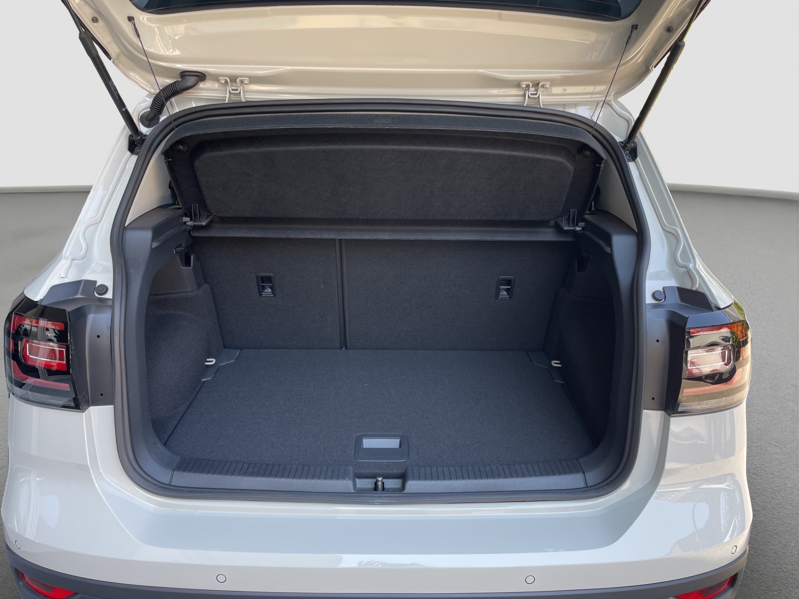VW T-Cross 1.0 TSI Life Selection DSG-image-9