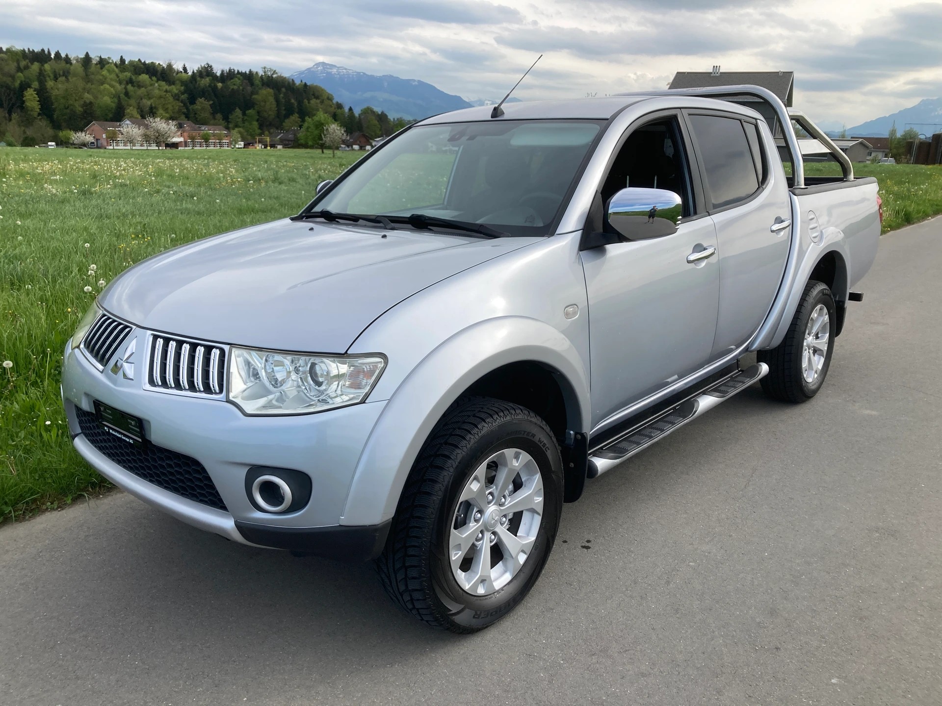 MITSUBISHI L 200 2.5 DID HP Jubilé 35 Double Cab mit Anhängerkupplung