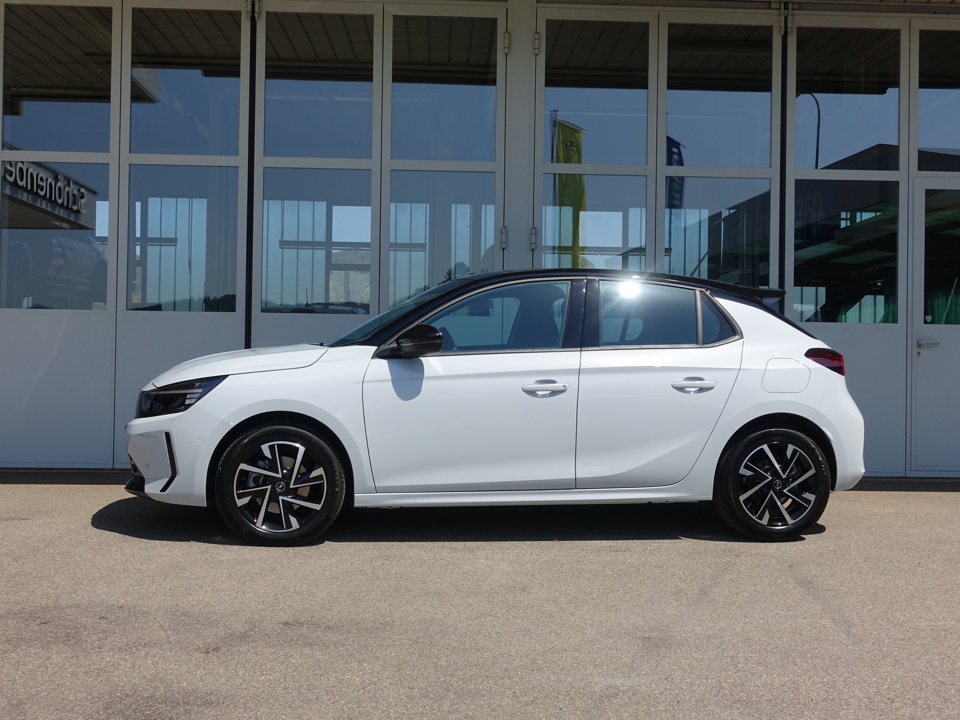 OPEL Corsa 1.2 MHEV Viva-image-17