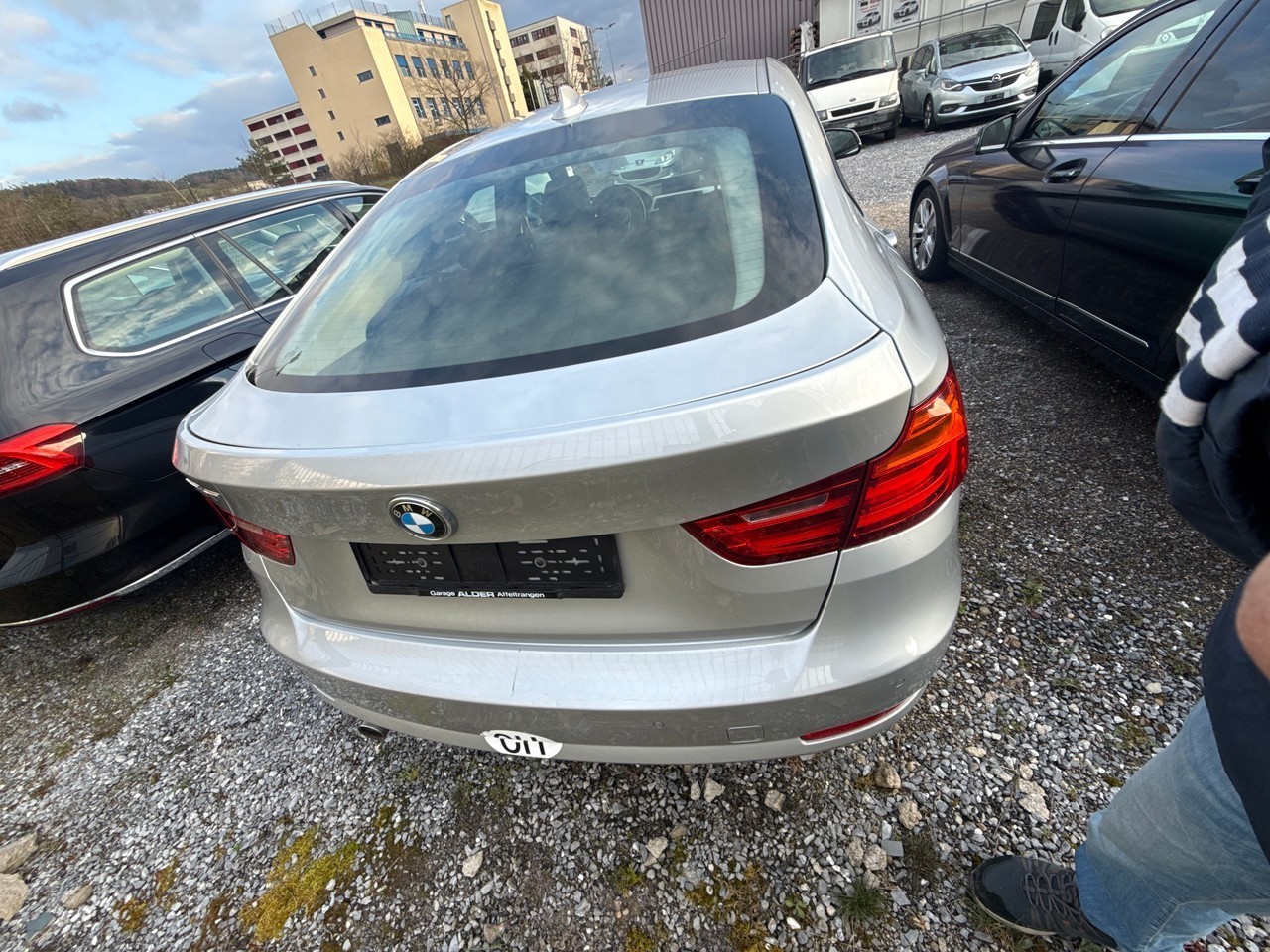 BMW 318d GT Modern Line-image-3